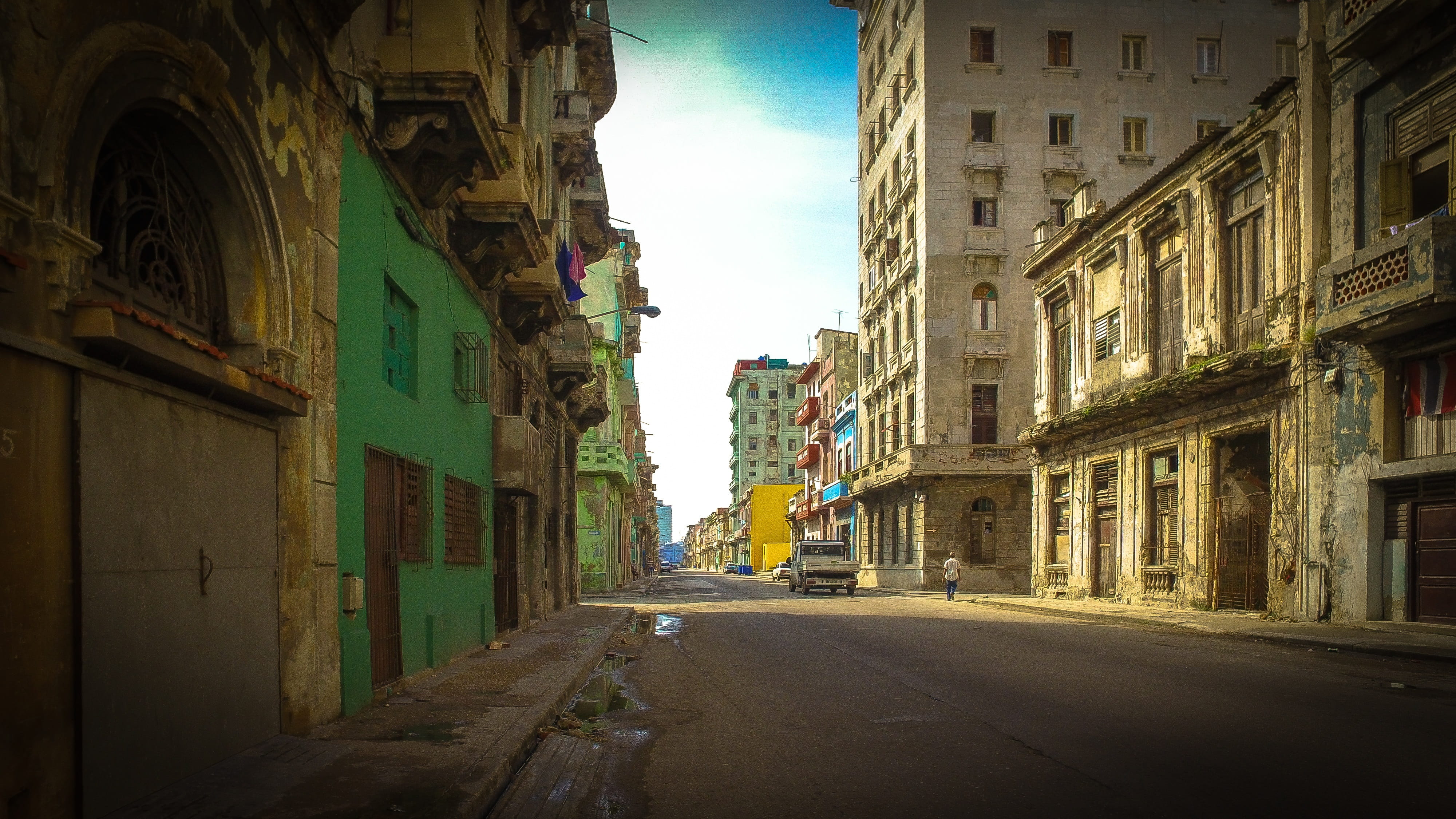 sunlight, lightroom, alley, transportation, cuba, streetphotography, old, building exterior, colorful, photographer, architecturephotos, mode of transportation, HD Wallpaper
