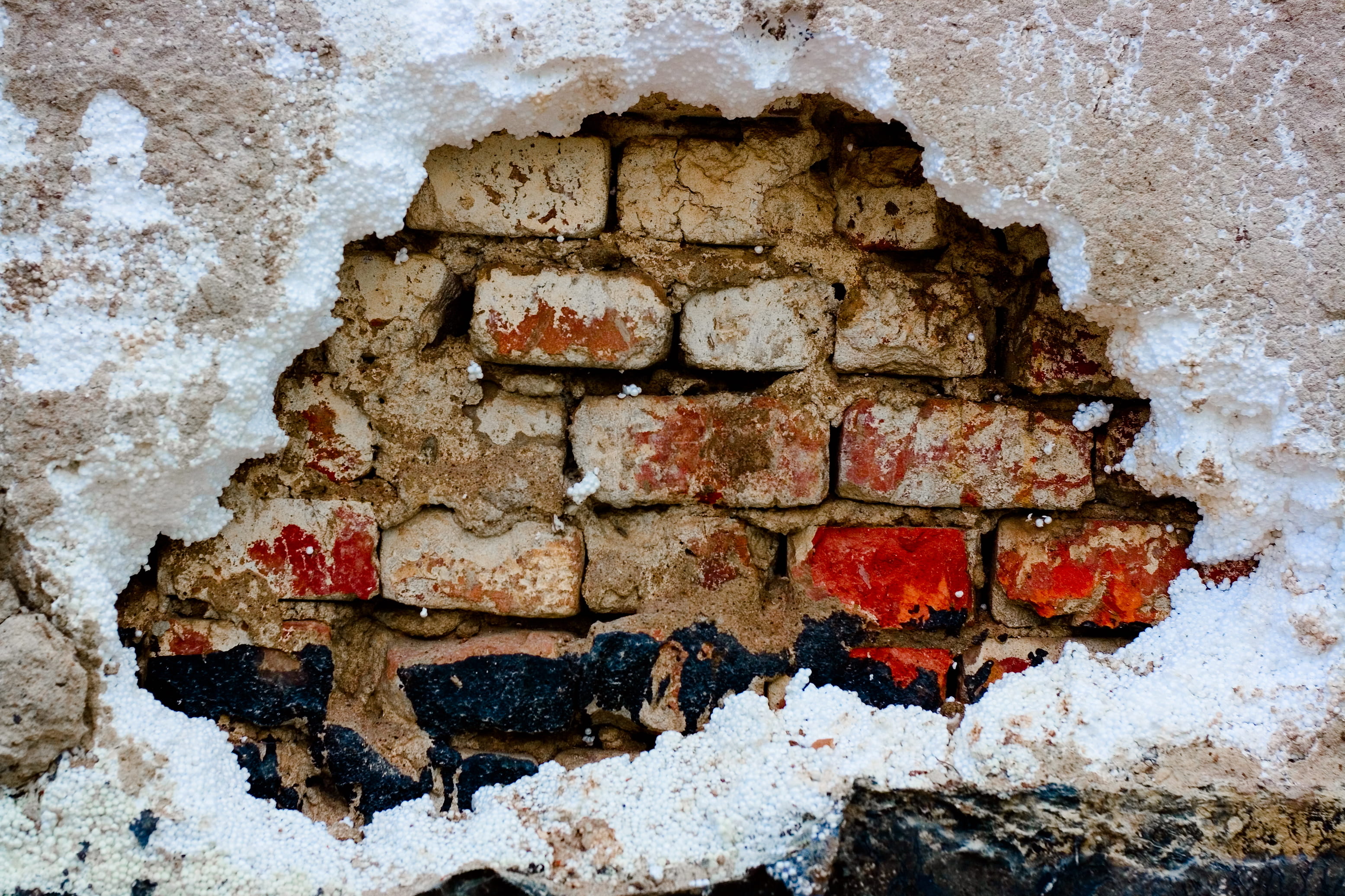 clay, brick wall, walls, brown, bad condition, regular, weathered, horizontal, architecture, vertical, historical, red, masonry, concrete, rusty, HD Wallpaper