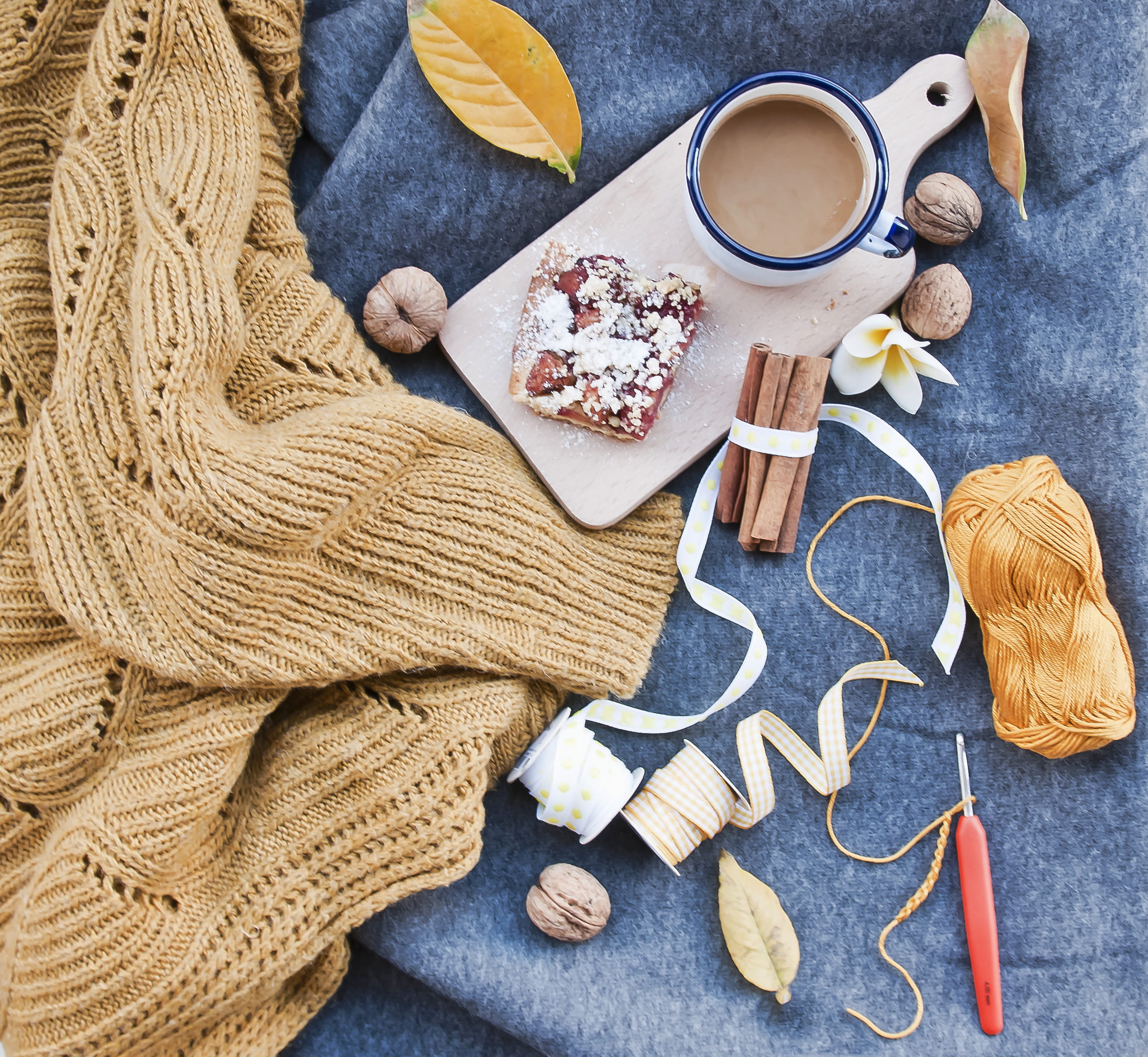 yarn, food and drink, cup, blue, still life, high angle view, large group of objects, coffee, drink, directly above, wellbeing, near, ochre, indoors, autumn, HD Wallpaper