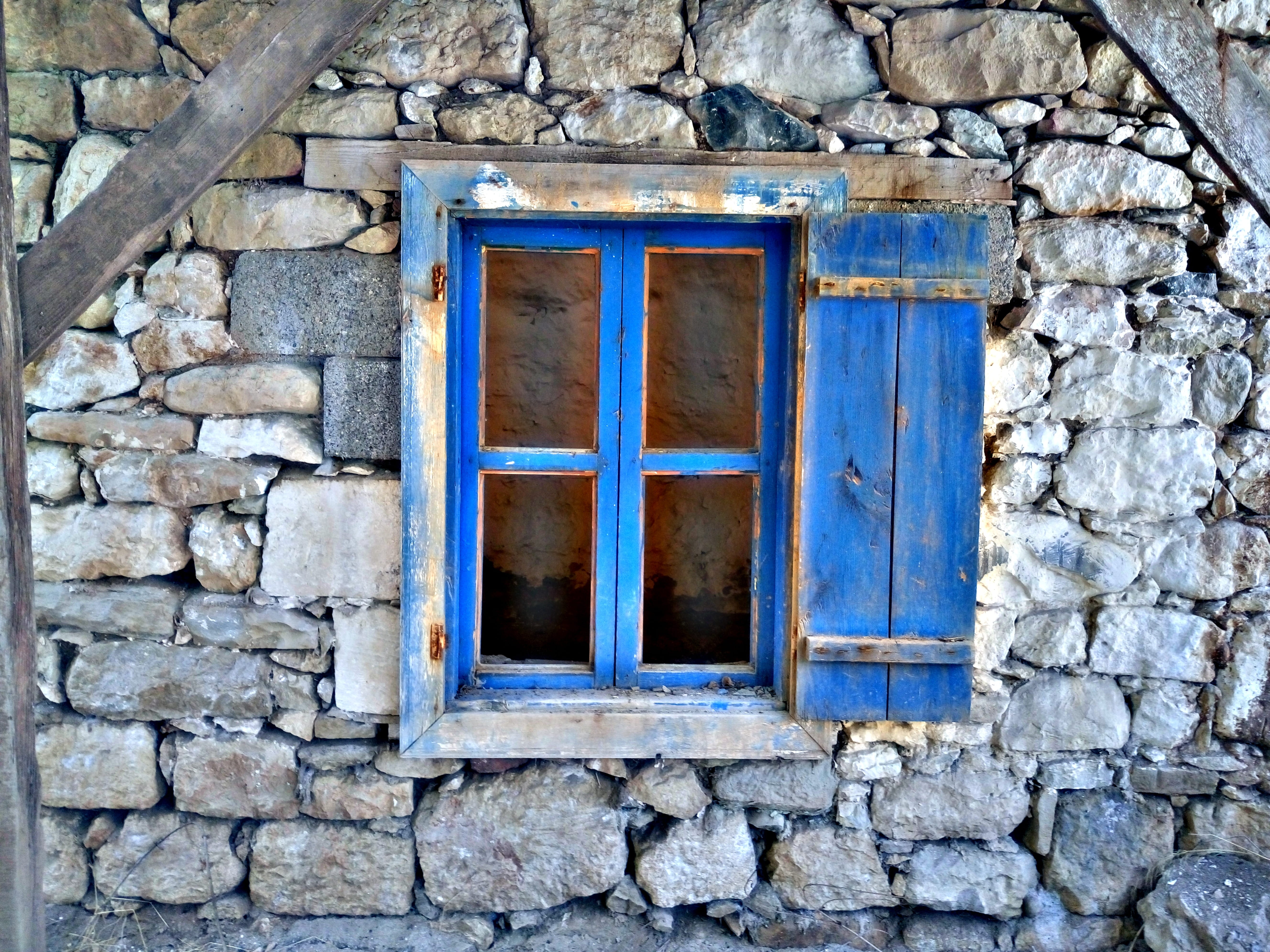 security, 5K, closed, stone, photo, building exterior, nostalgia, historical works, brick, architecture, backround, day, old, on, window, natural life, HD Wallpaper