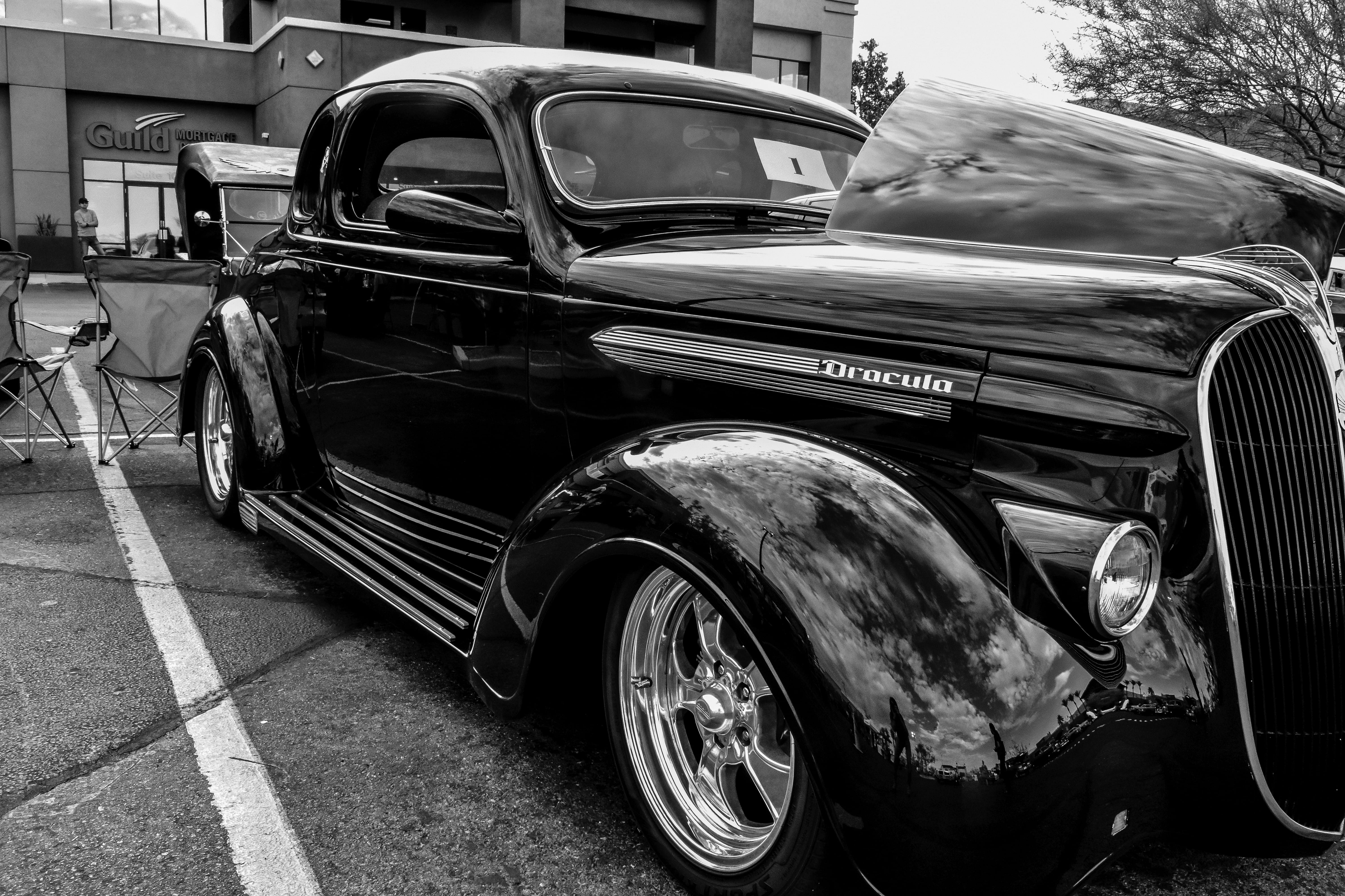 day, 5K, city, built structure, car club, vintage, classic cars, motor vehicle, building exterior, retro styled, vintage car, transportation, luxury, car, HD Wallpaper
