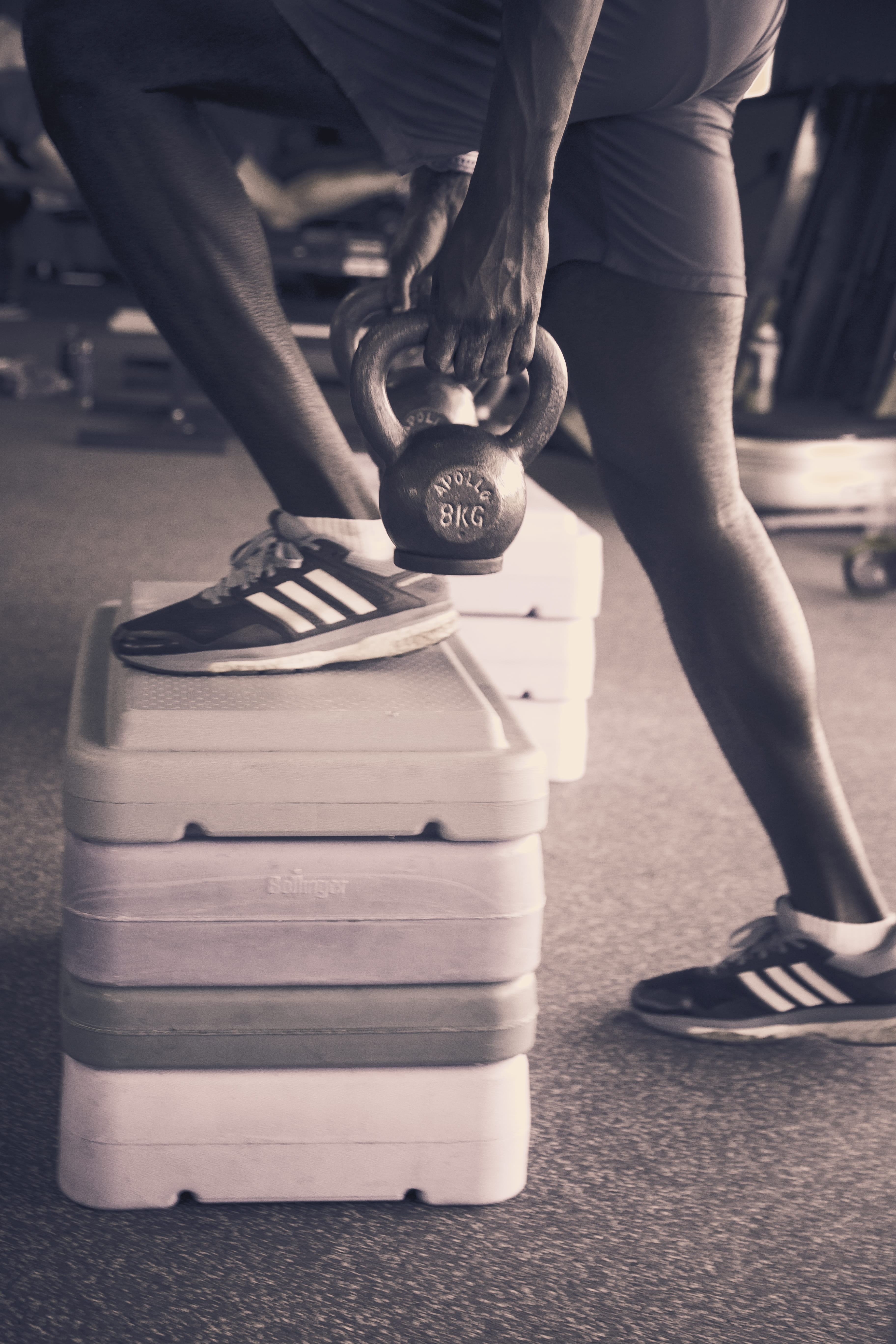kg, shoe, weight, dumbbell, human limb, sneakers, human leg, human body part, low section, sport, day, person, exercising, real people, 5K, lifestyles, Phone HD Wallpaper