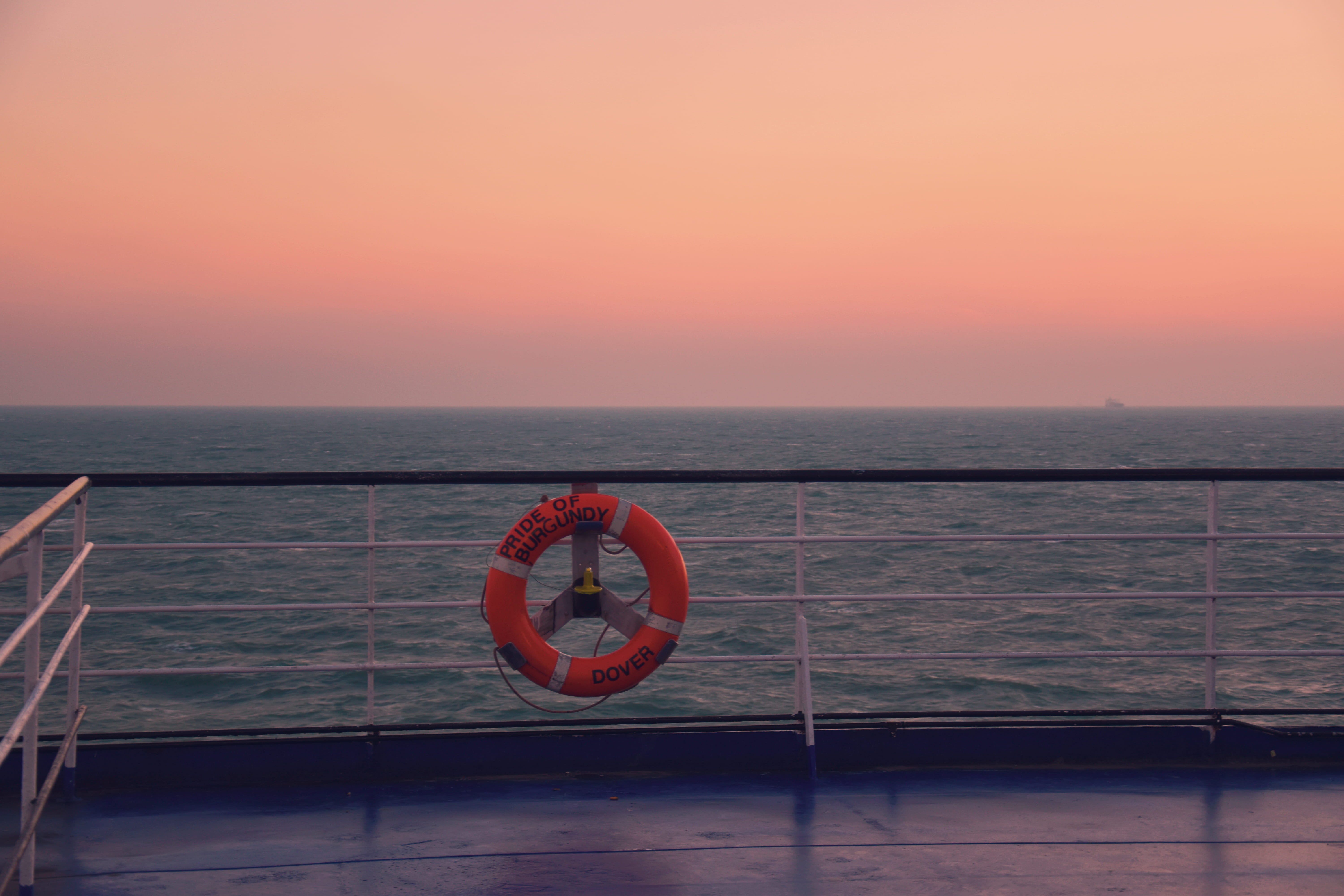 horizon over water, nature, background, life belt, pink, 5K, boat, beauty in nature, sunset, tranquility, railing, yellow, sunrise, ferry, landscape, colours, HD Wallpaper