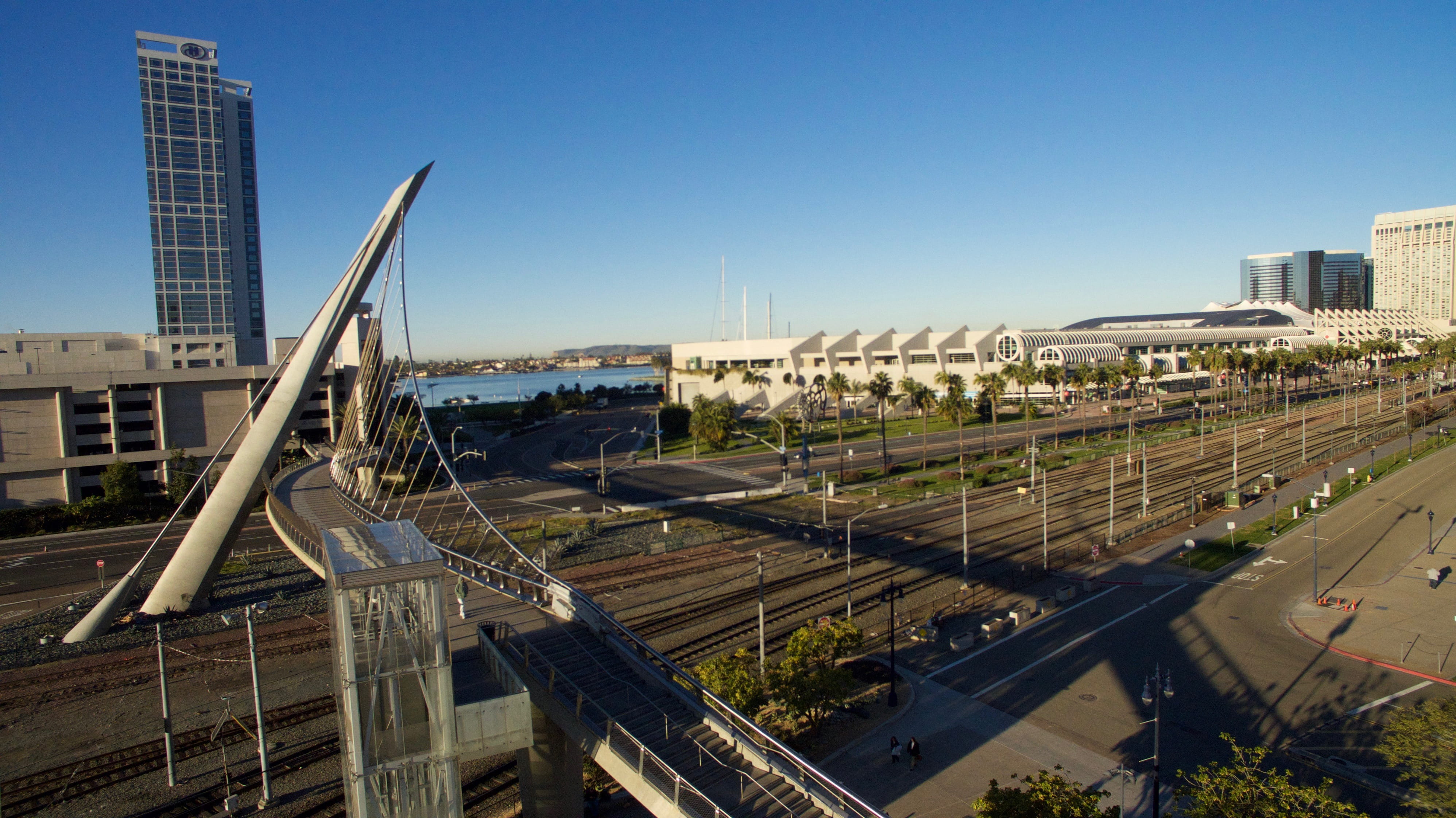 cityscape, building, motor vehicle, convention center, united states, building exterior, bay, office building exterior, san diego, marina, trolley, road, HD Wallpaper