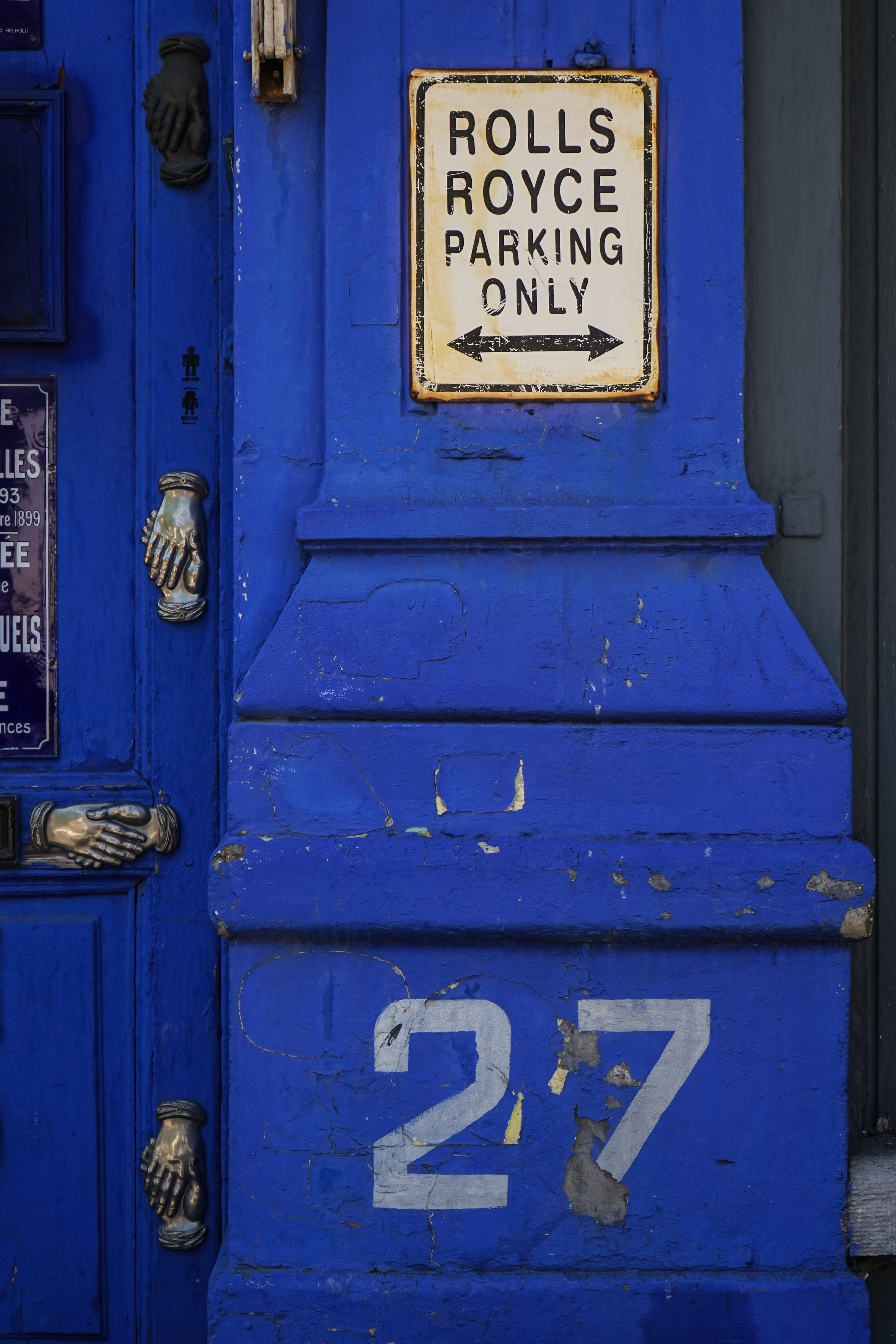 cobalt blue, break up, information, shield, message, security, 27, door, script, entrance, architecture, information sign, outdoors, western script, protection, Phone HD Wallpaper