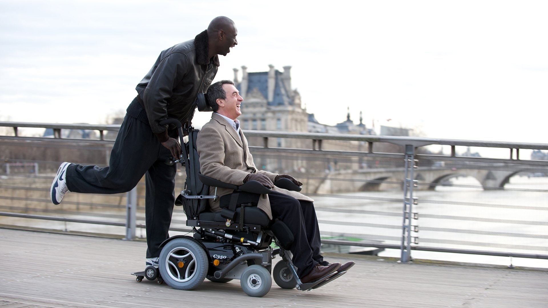 Wheelchair, Philippe (The Intouchables), Driss (The Intouchables), Smile, Omar Sy, François Cluzet, Movie, The Intouchables, 1080P, Bridge, HD Wallpaper