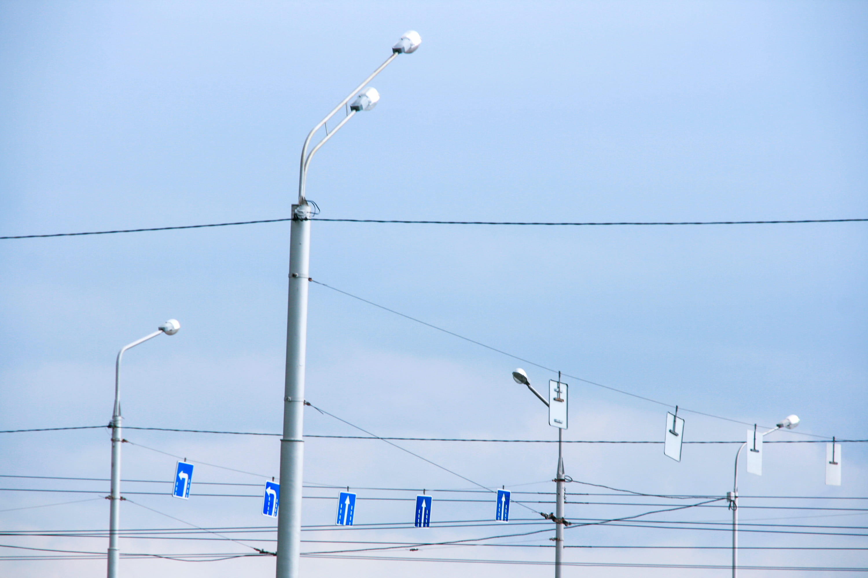 power supply, low angle view, wire, power line, metal, architecture, copy space, voltage, high-tension, electricity, tension, girder, day, connection, technology, HD Wallpaper