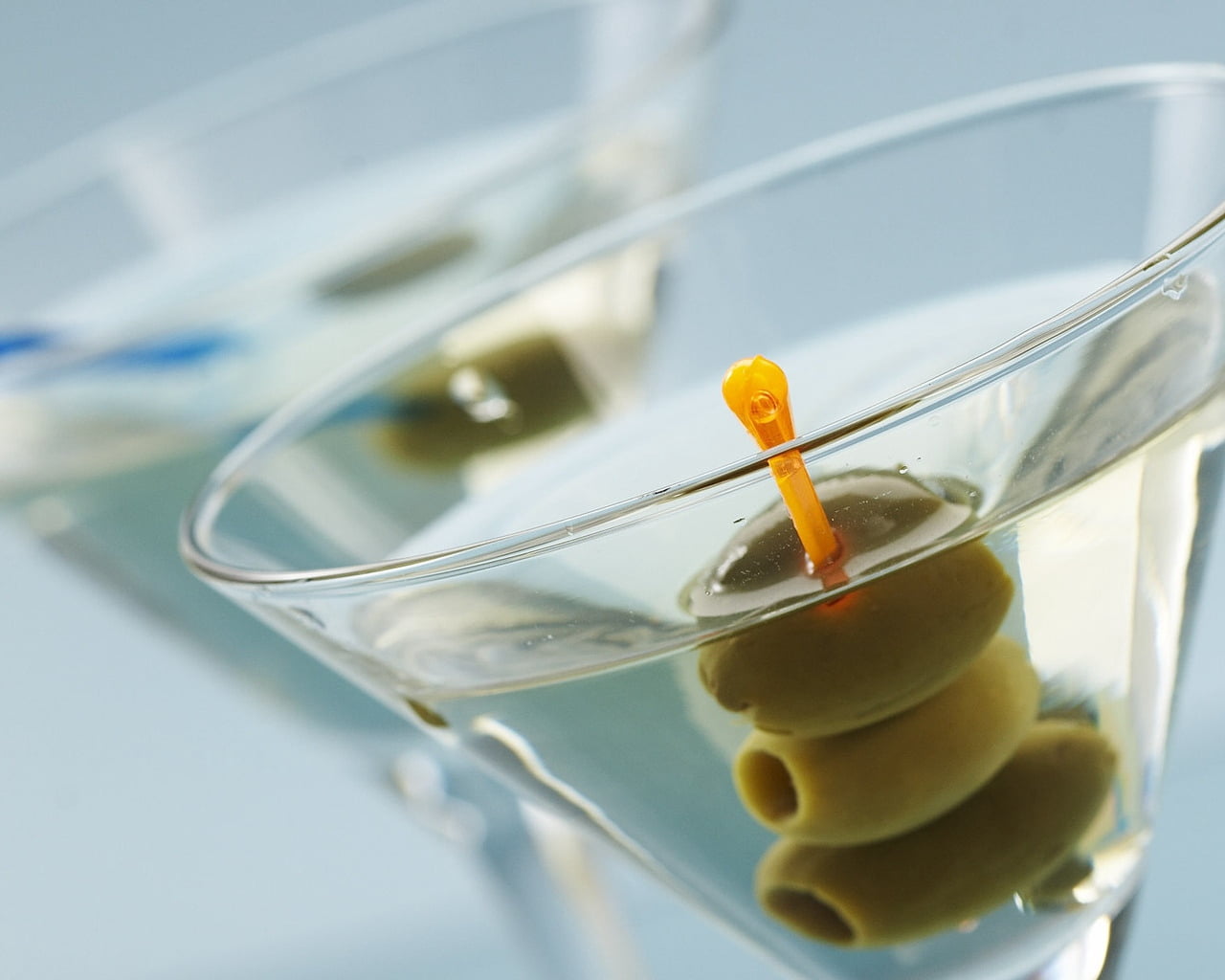indoors, pipette, cocktail, two, laboratory, healthcare and medicine, olives, drink, education, close-up, toothpicks, biotechnology, 720P, glasses, analyzing, HD Wallpaper