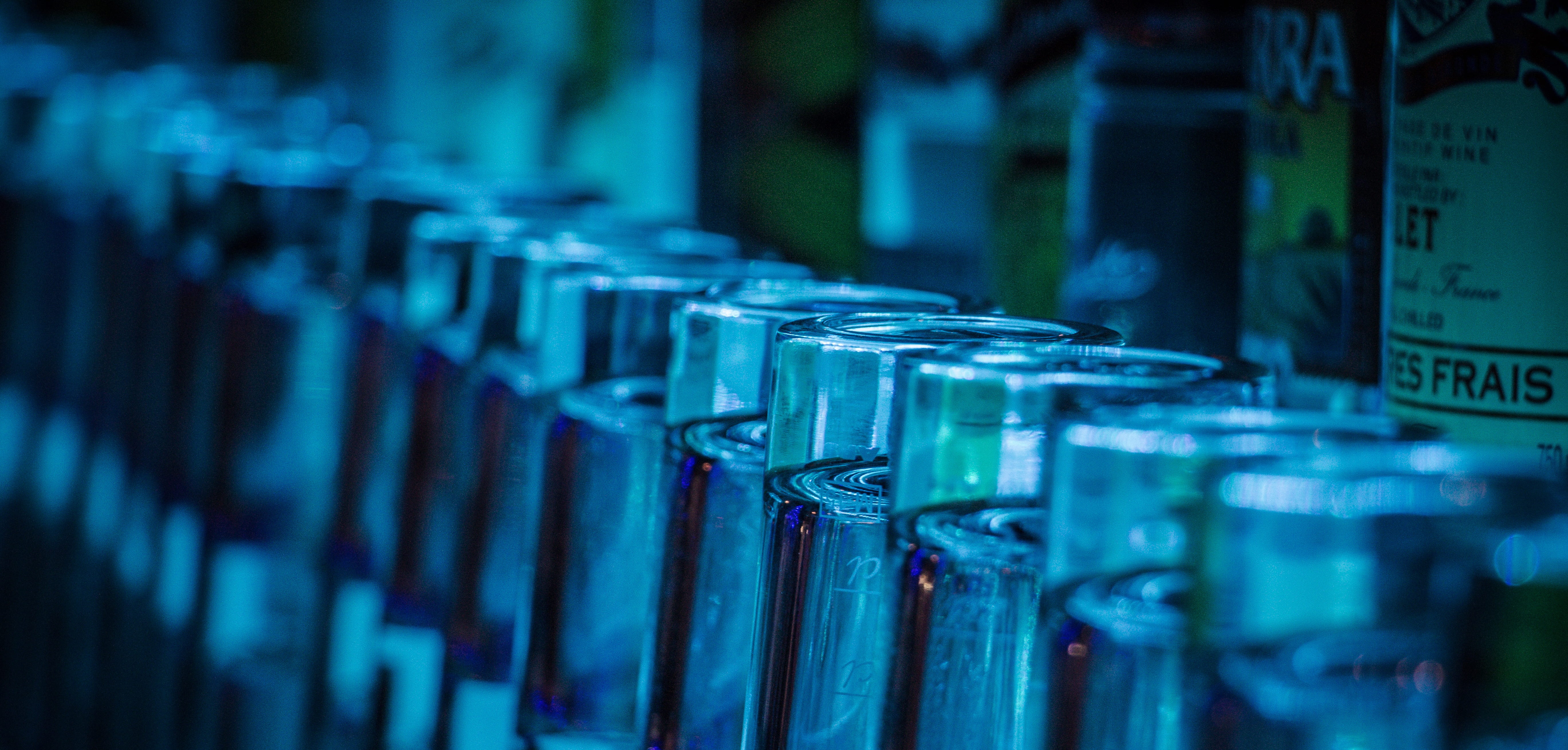 beverages, beekeeping, selective focus, drink, research, in a row, indoors, test tube, still life, alcohol, weekend, beer, laboratory, focus on foreground, HD Wallpaper