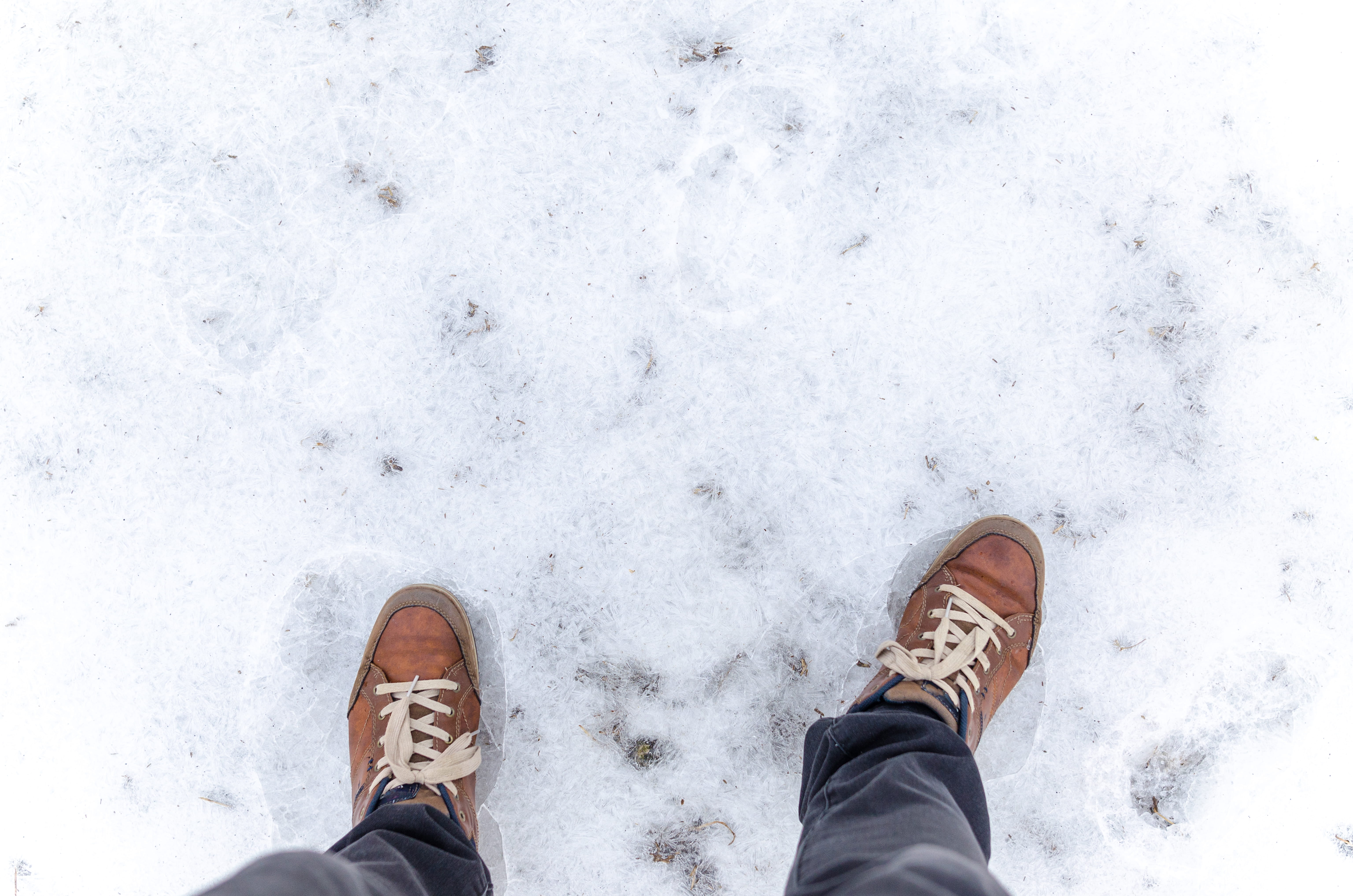 jeans, low, adult, one person, personal perspective, cold temperature, winter, human foot, ze, top, standing, season, high angle shot, human body part, HD Wallpaper