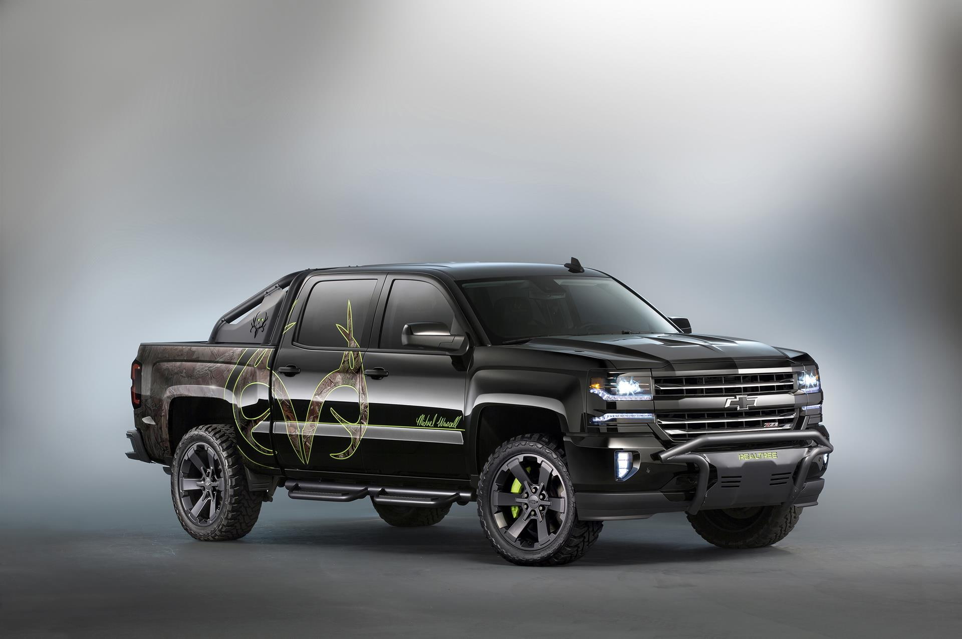 chevrolet, silverado, collector, 1080P, tree, chevy, silveradoblack, real, special, car, edition, bone, HD Wallpaper