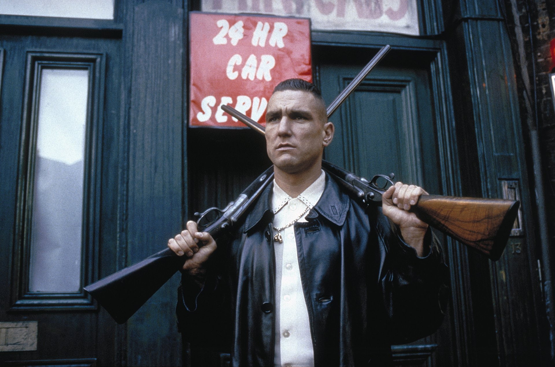 black, Lock, Stock And Two Smoking Barrels, button, 1080P, men, Lock Stock And Two Smoking Barrels, Movie, Vinnie Jones, jacket, s, HD Wallpaper