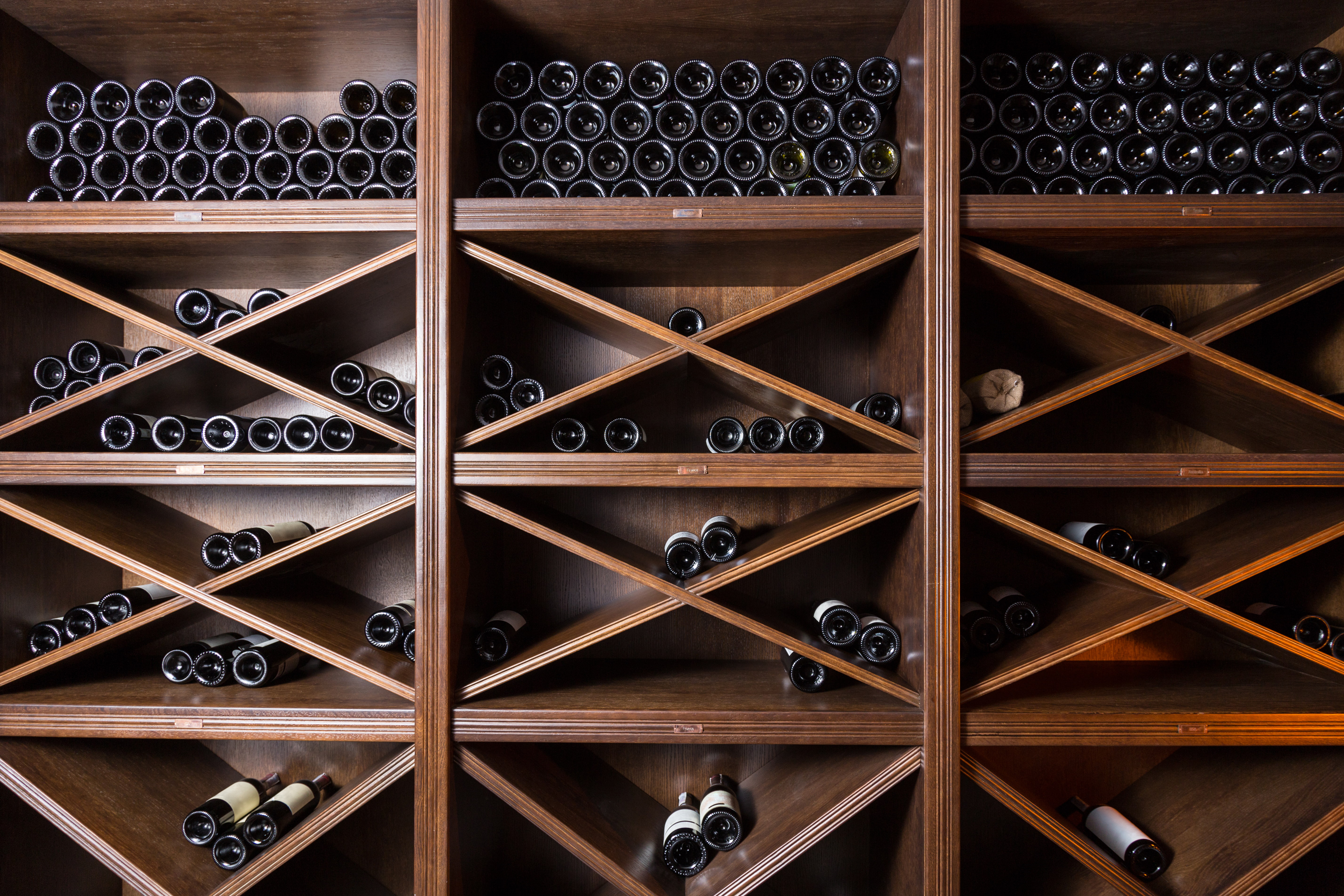 personal cellar, wine bottles, wood, 5K, HD Wallpaper