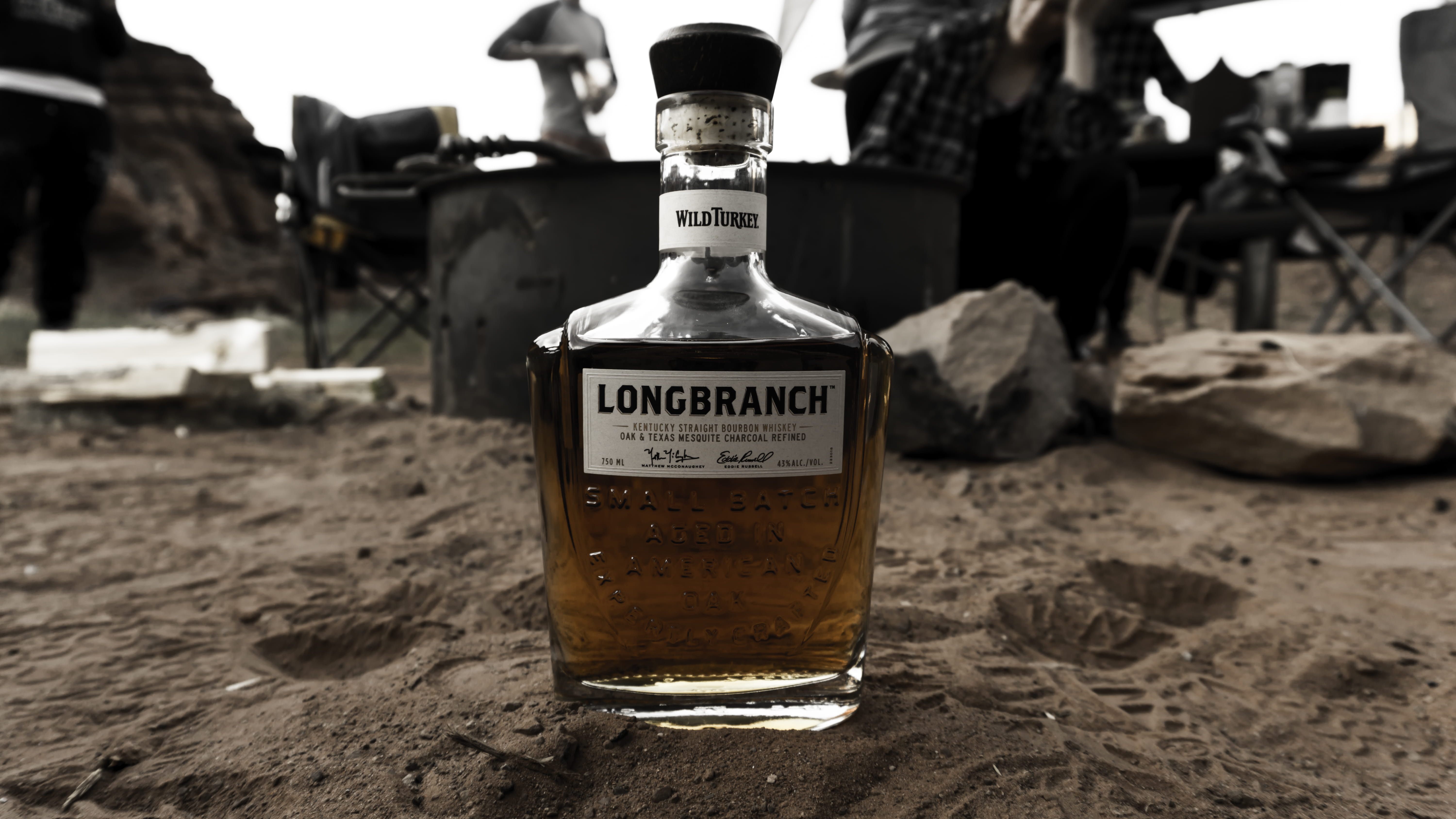 bottle, container, beach, refreshment, beer - alcohol, beverage, western script, whisky, no people, liquor, focus on foreground, outdoors, girl, communication, HD Wallpaper