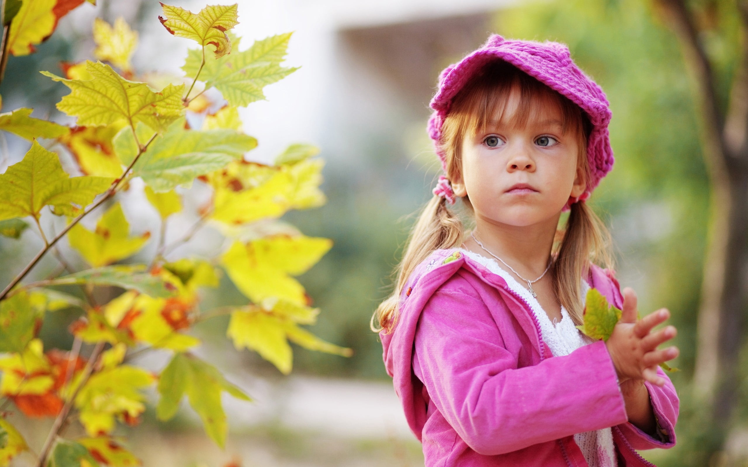 multi Colored, crochet, waist up, bangs, fun, preschool Age, girl, child, one Person, cap, looking at camera, focus on foreground, caucasian Ethnicity, HD Wallpaper