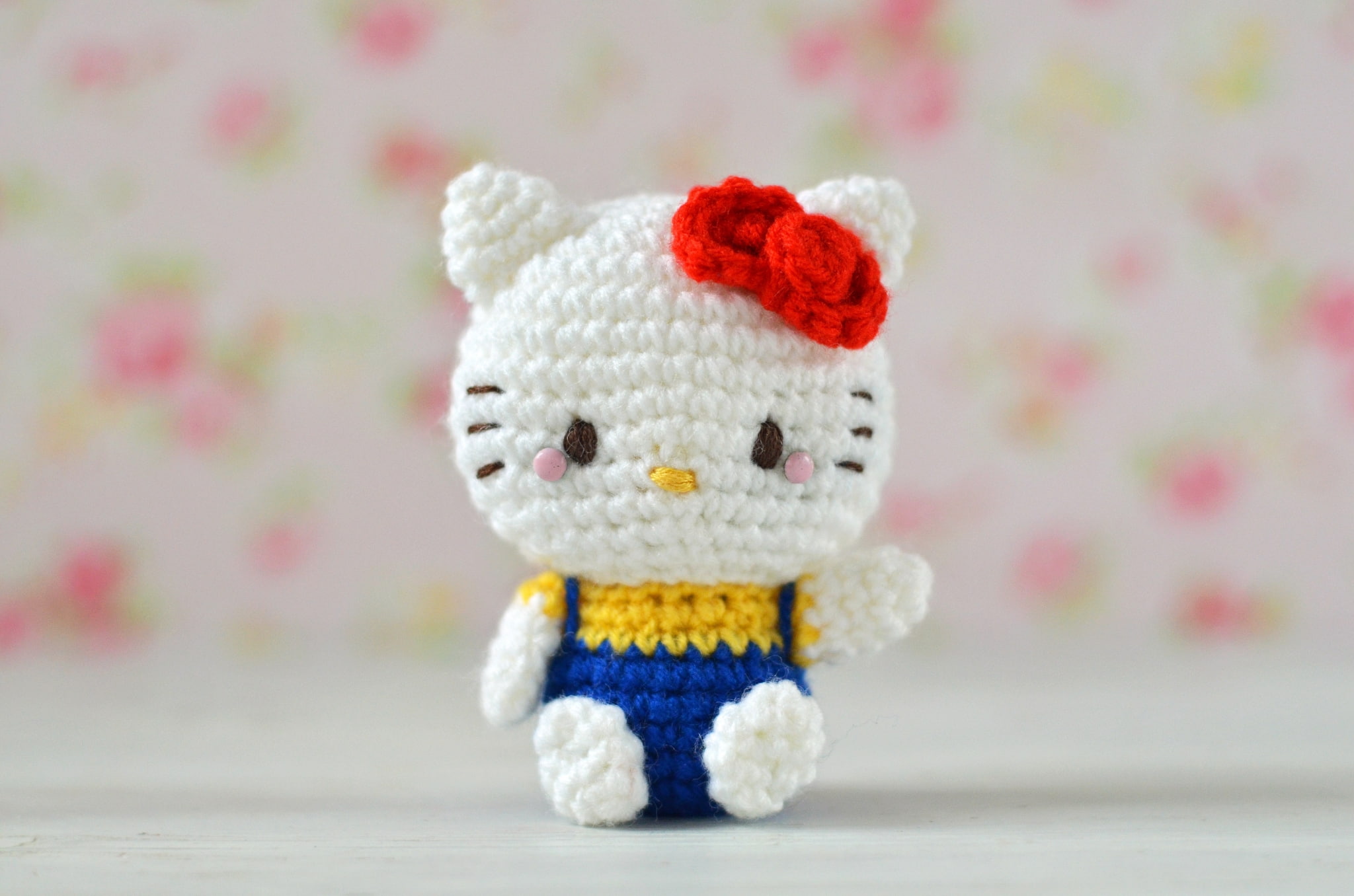 pattern, emotion, focus on foreground, blue, textile, studio shot, floral pattern, art and craft, knitted, childhood, hello kitty background, multi colored, HD Wallpaper