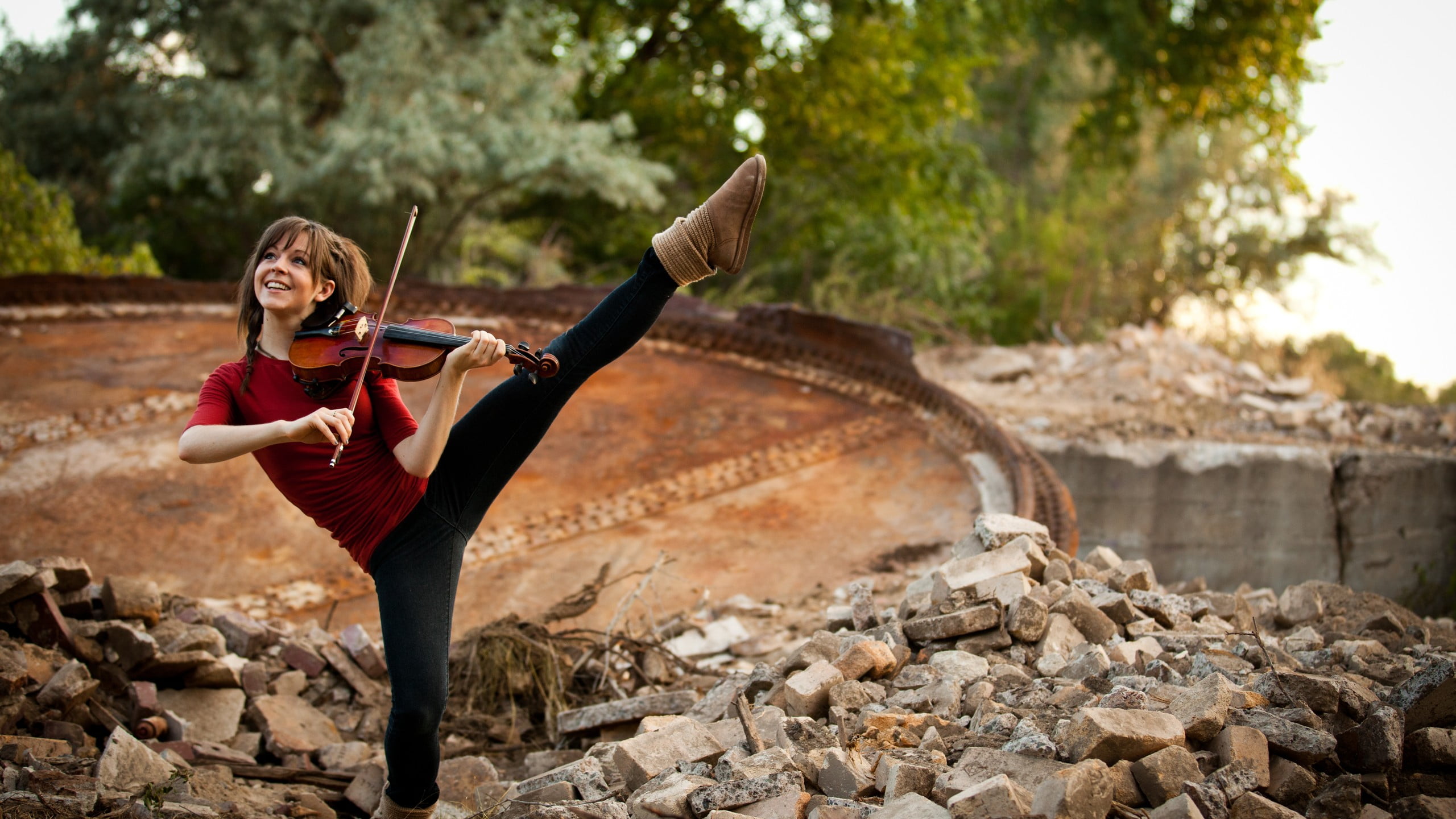 human limb, one person, 2K, leisure activity, Lindsey Stirling, healthy lifestyle, human arm, musical instrument, hairstyle, clothing, day, outdoors, UGG Boots, HD Wallpaper