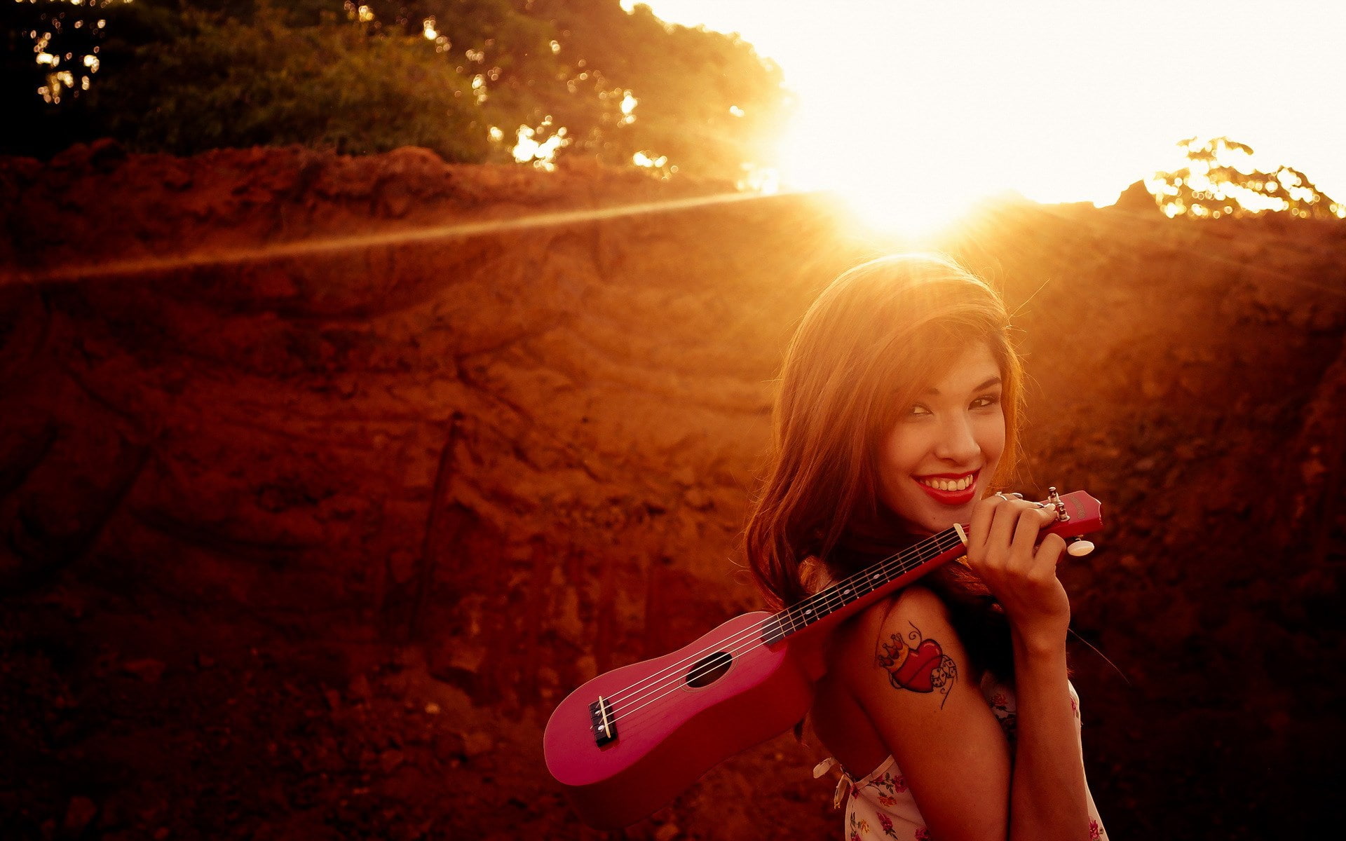 hairstyle, adult, 1080P, musical instrument, beauty, holding, one person, arts culture and entertainment, lens flare, young women, artist, young adult, HD Wallpaper