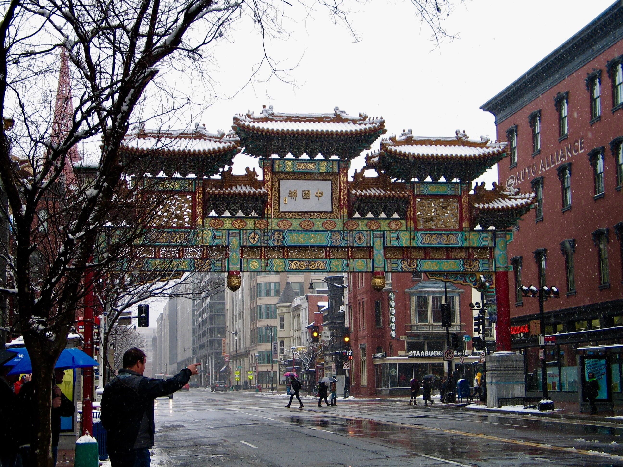 building, architecture, men, sky, women, place of worship, group of people, day, street, 2K, chinatown, tree, incidental people, nature, travel destinations, HD Wallpaper