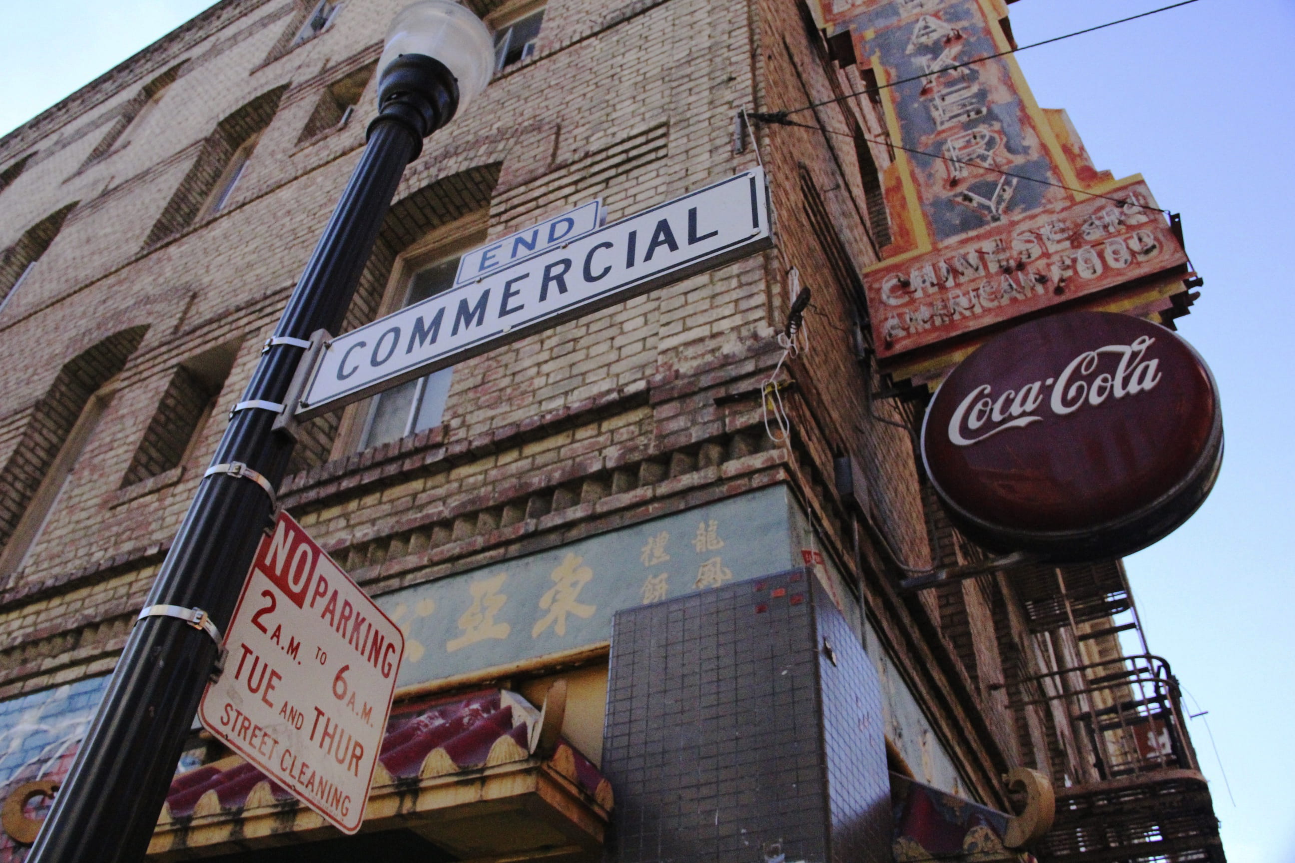 day, message, vintage, 2K, architecture, usa, built structure, city, outdoors, united states, communication, non-western script, commercial sign, information, HD Wallpaper