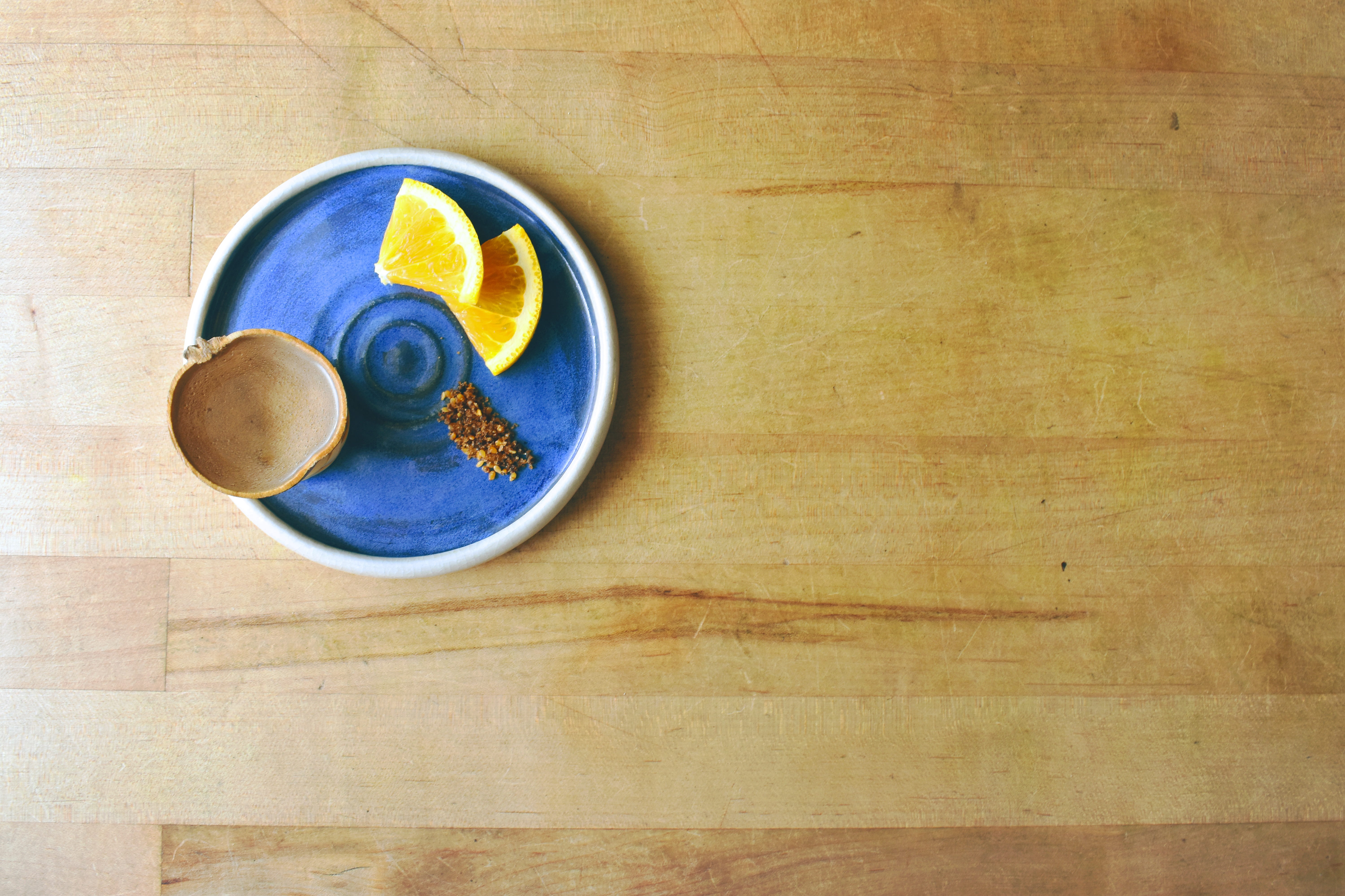 slice, tequila, chinatown, 5K, food and drink, hawaii, still life, saloon, honolulu, fruit, drinking, wood - material, drink, blue, delicious, indoors, HD Wallpaper