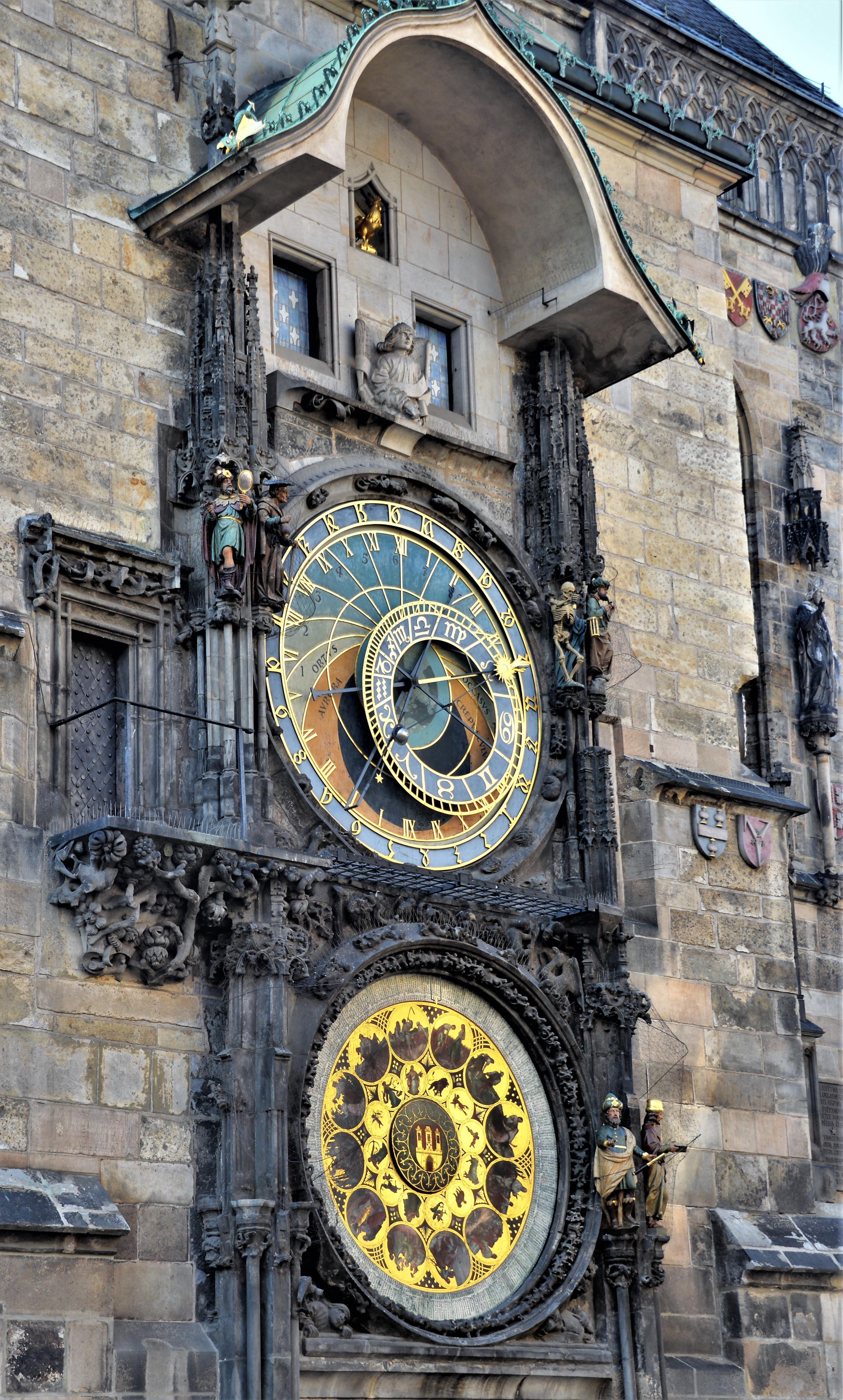 astronomy, space, time, clock face, astrology, capital, travel destinations, building, clock tower, roman numeral, building exterior, architecture, czech republic, Phone HD Wallpaper