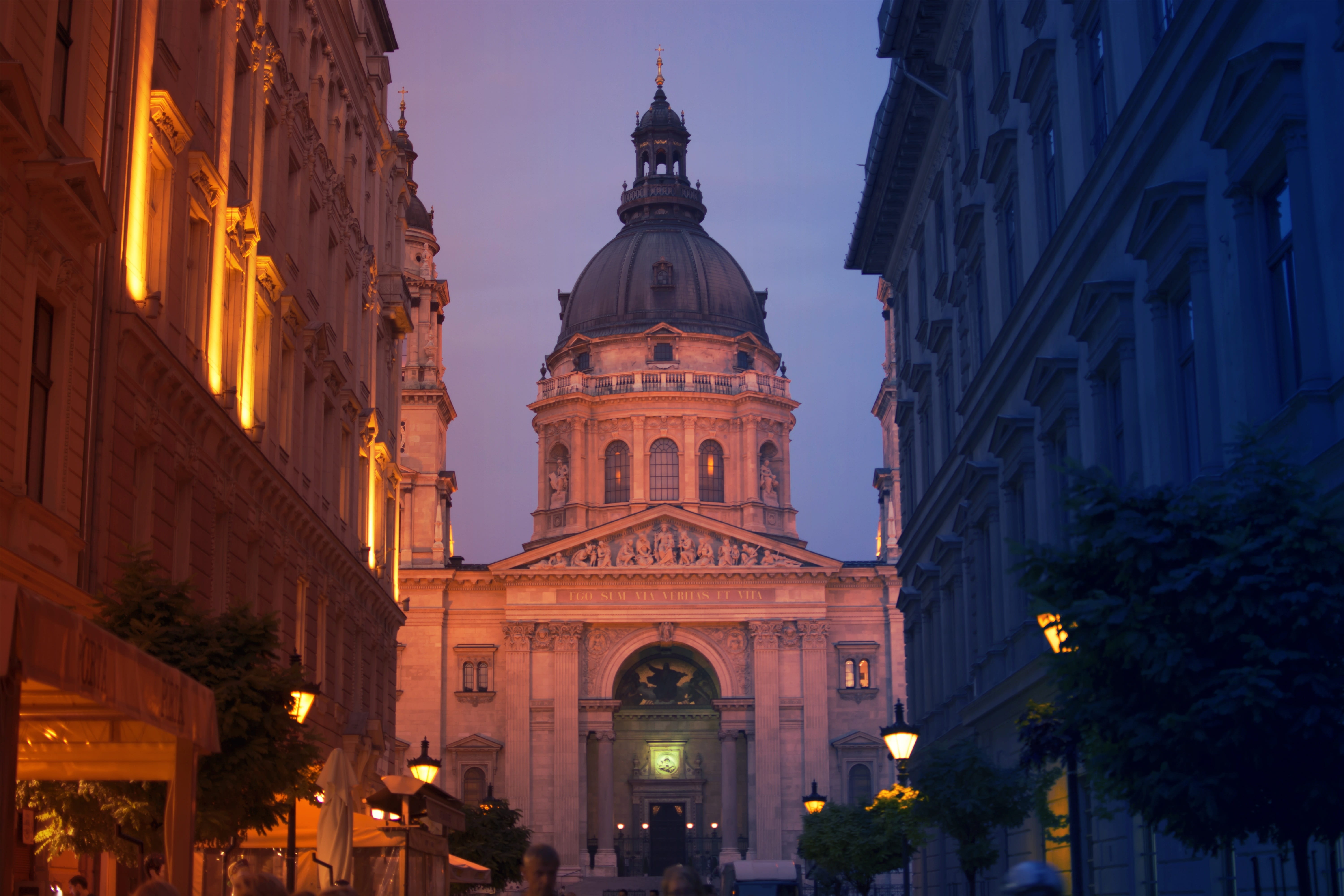 5K, architecture, budapest, historic, famous, city, st stephens, history, outdoors, nature, building exterior, clock, night, building, sightseeing, belief, HD Wallpaper