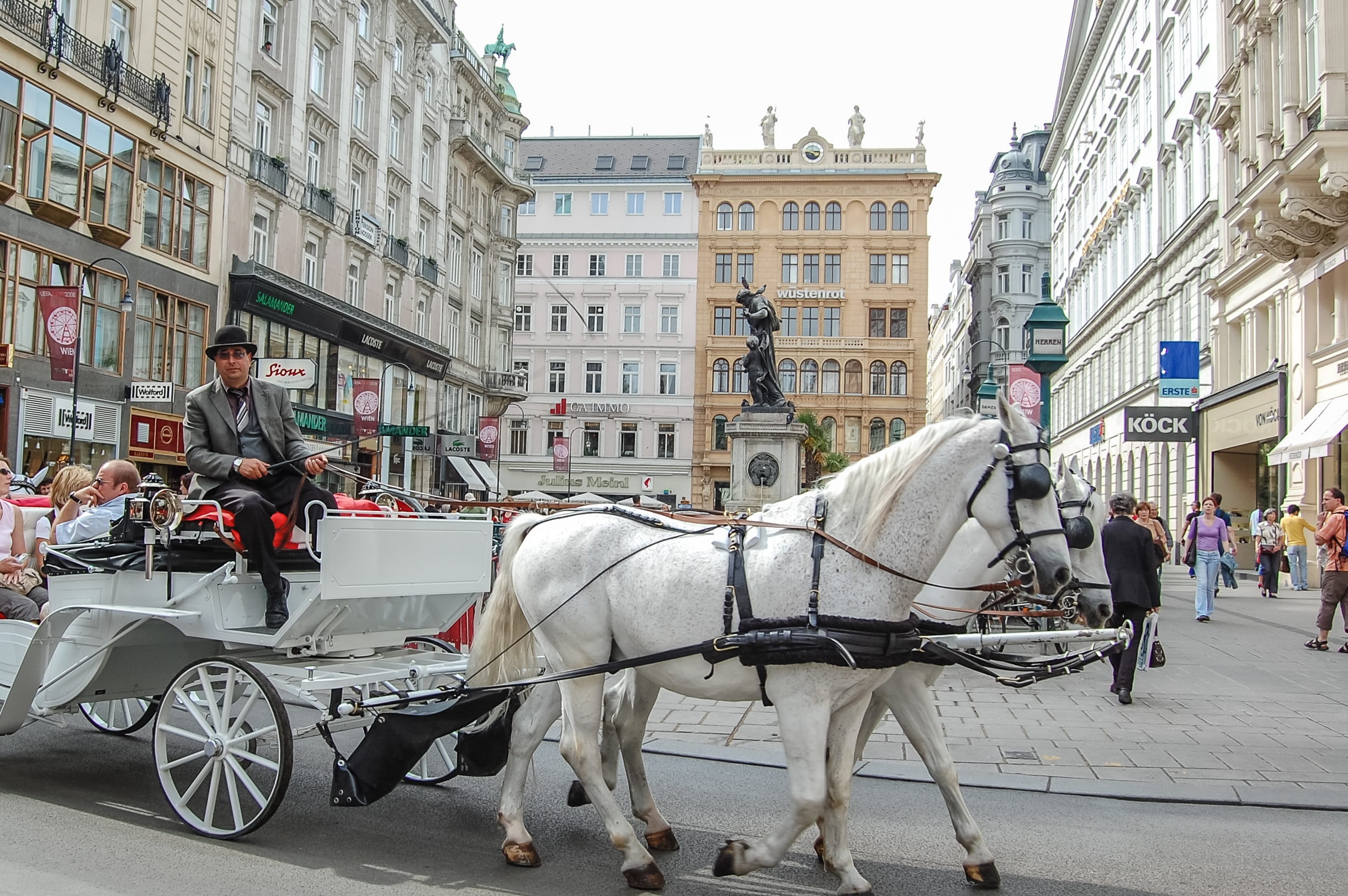 horse, working animal, mode of transportation, livestock, architecture, built structure, domestic, animal, city, street, cart, horse carriage, road, on road, HD Wallpaper