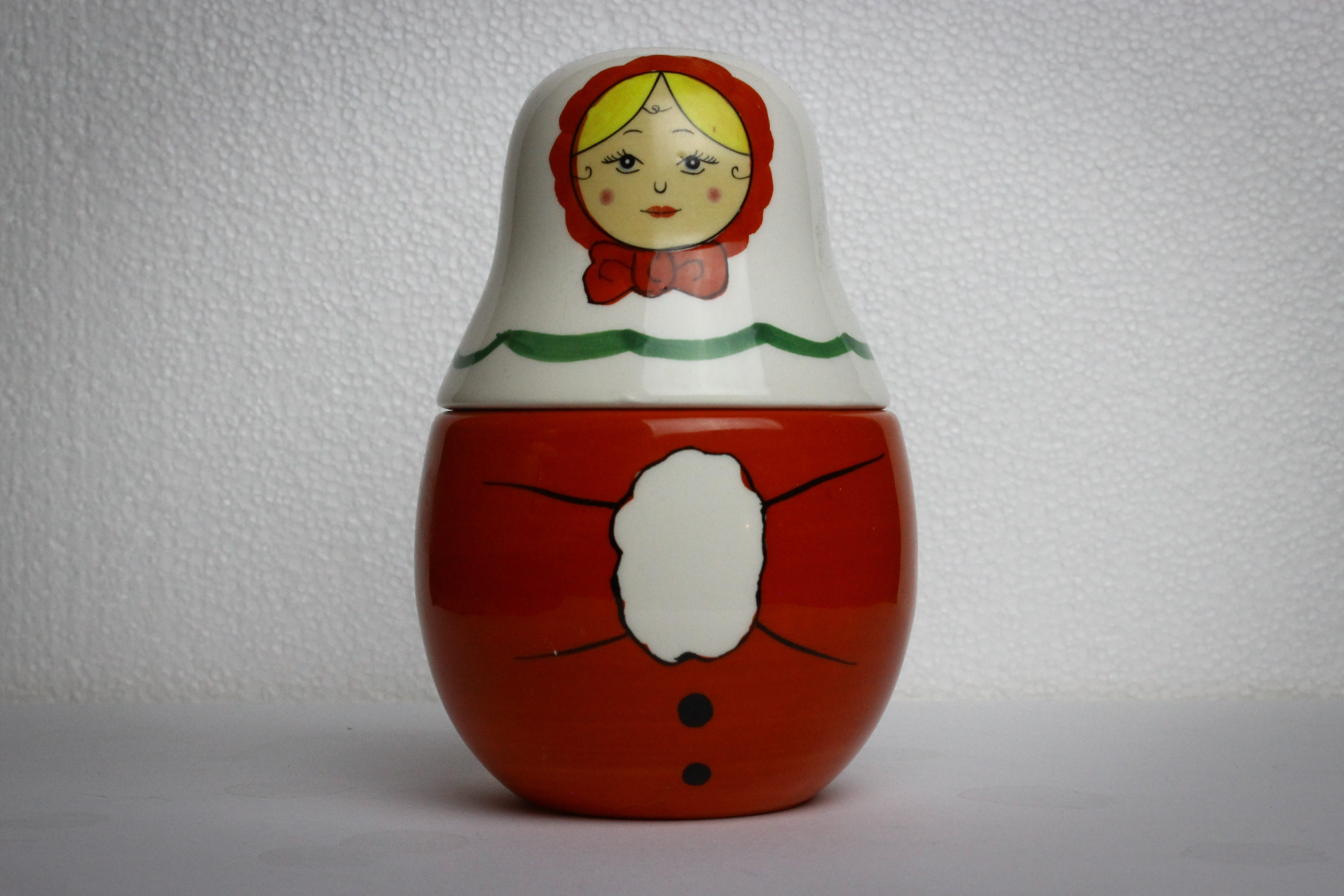 creativity, anthropomorphic, craft, red, decoration, nesting, folklore, single object, symbol, matryoshka, anthropomorphic face, no people, male likeness, HD Wallpaper