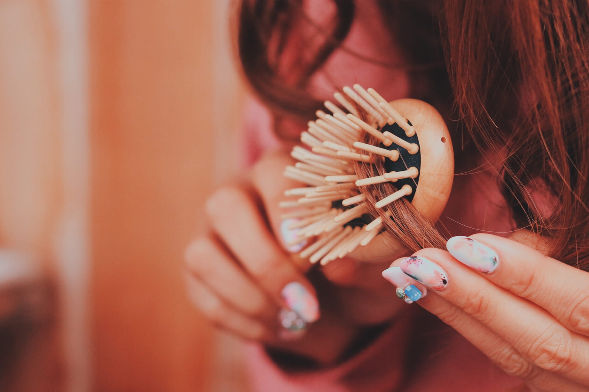 women, hand, 1080P, musical instrument, young Adult, playing, leisure activity, human body part, focus on foreground, body care, body part, beauty, adult, HD Wallpaper