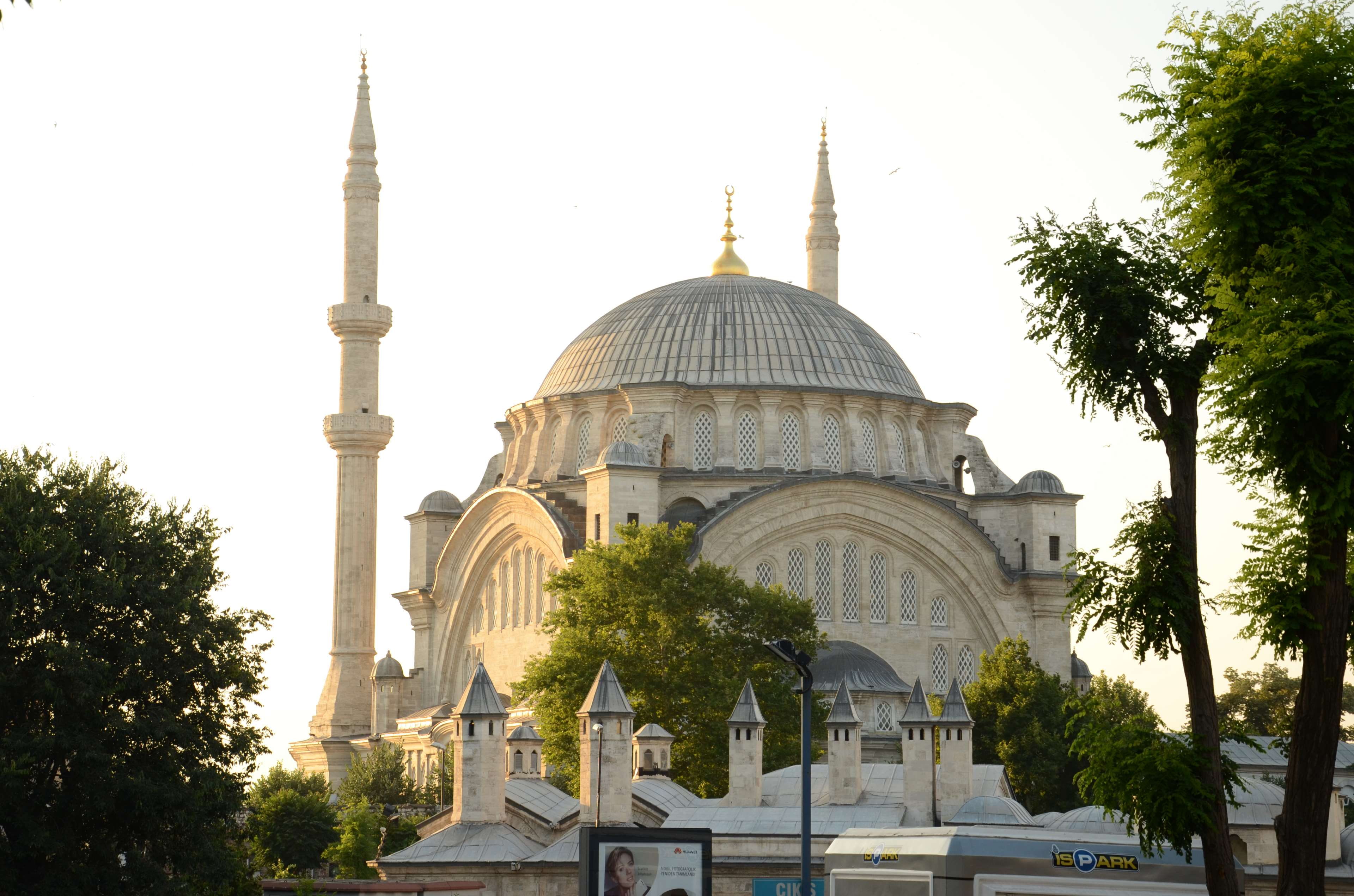travel destinations, dome, spirituality, plant, no people, tourism, nuruosmaniye camii, nuruosmaniye, istanbul, sky, outdoors, belief, religion, clear sky, HD Wallpaper