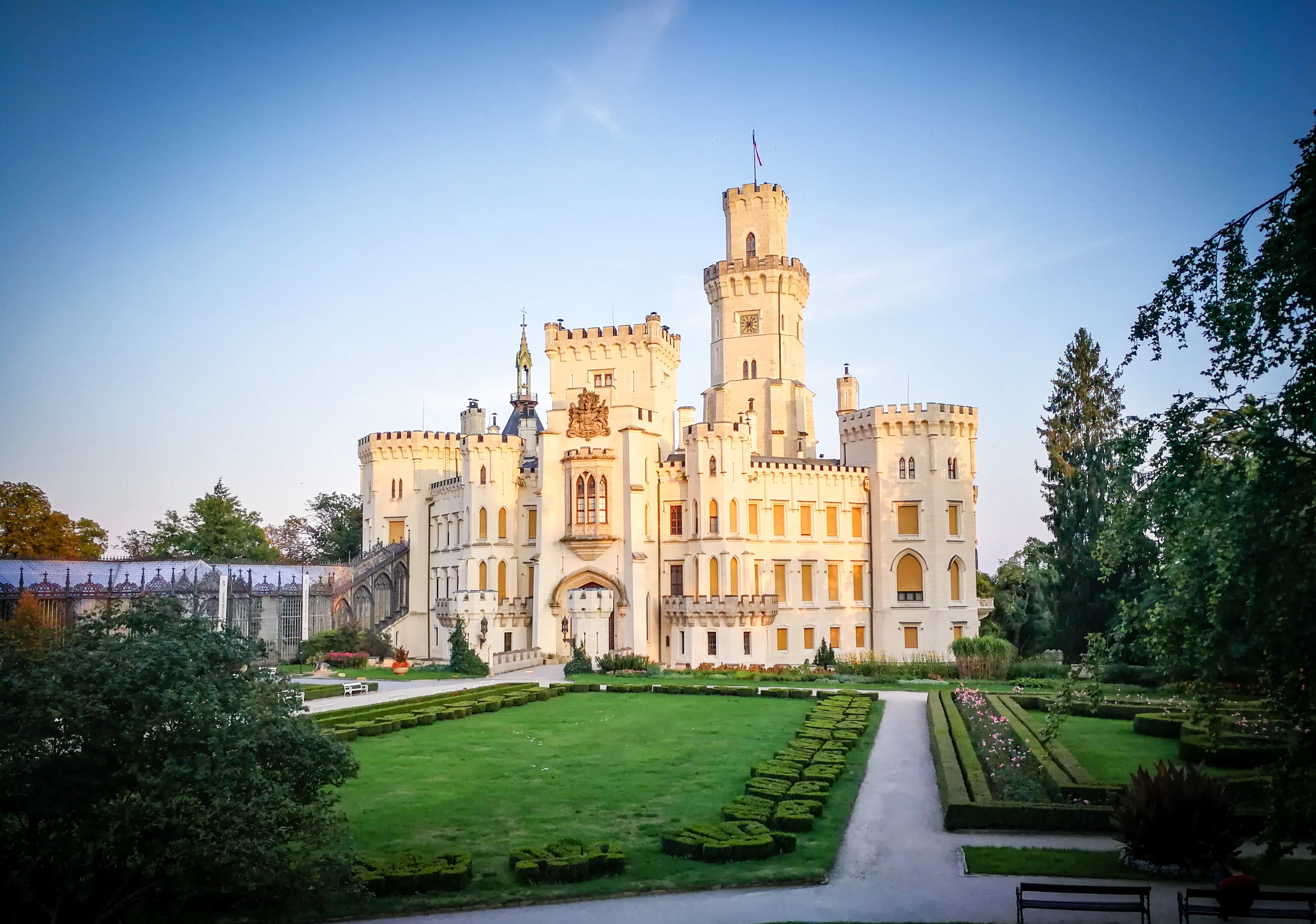 travel destinations, outdoors, building exterior, mansion, garden, plant, architecture, water, tree, czech republic, history, the past, built structure, HD Wallpaper