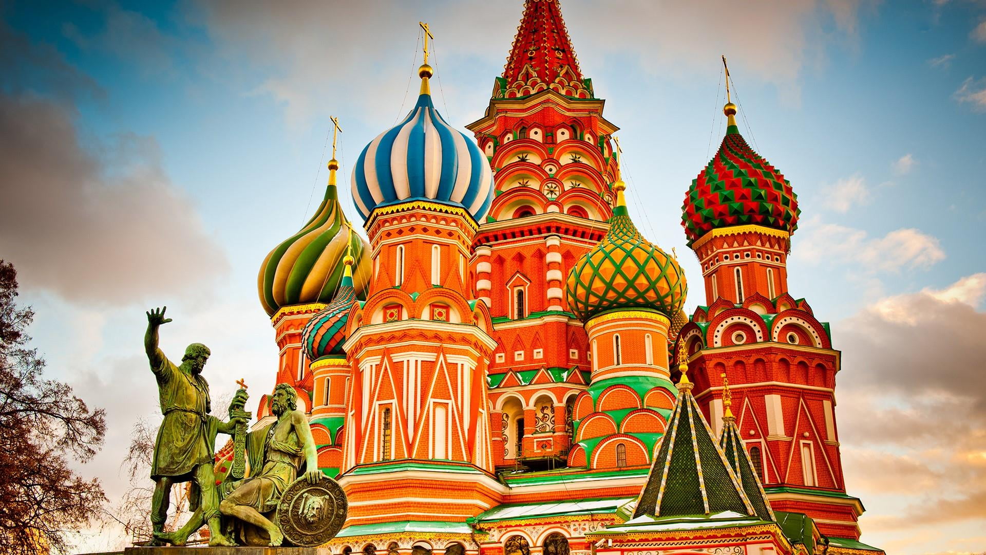 red square, nature, russia, creativity, no people, travel, multi colored, iconic, sky, beautiful, statue, moscow, history, architecture, outdoors, belief, HD Wallpaper