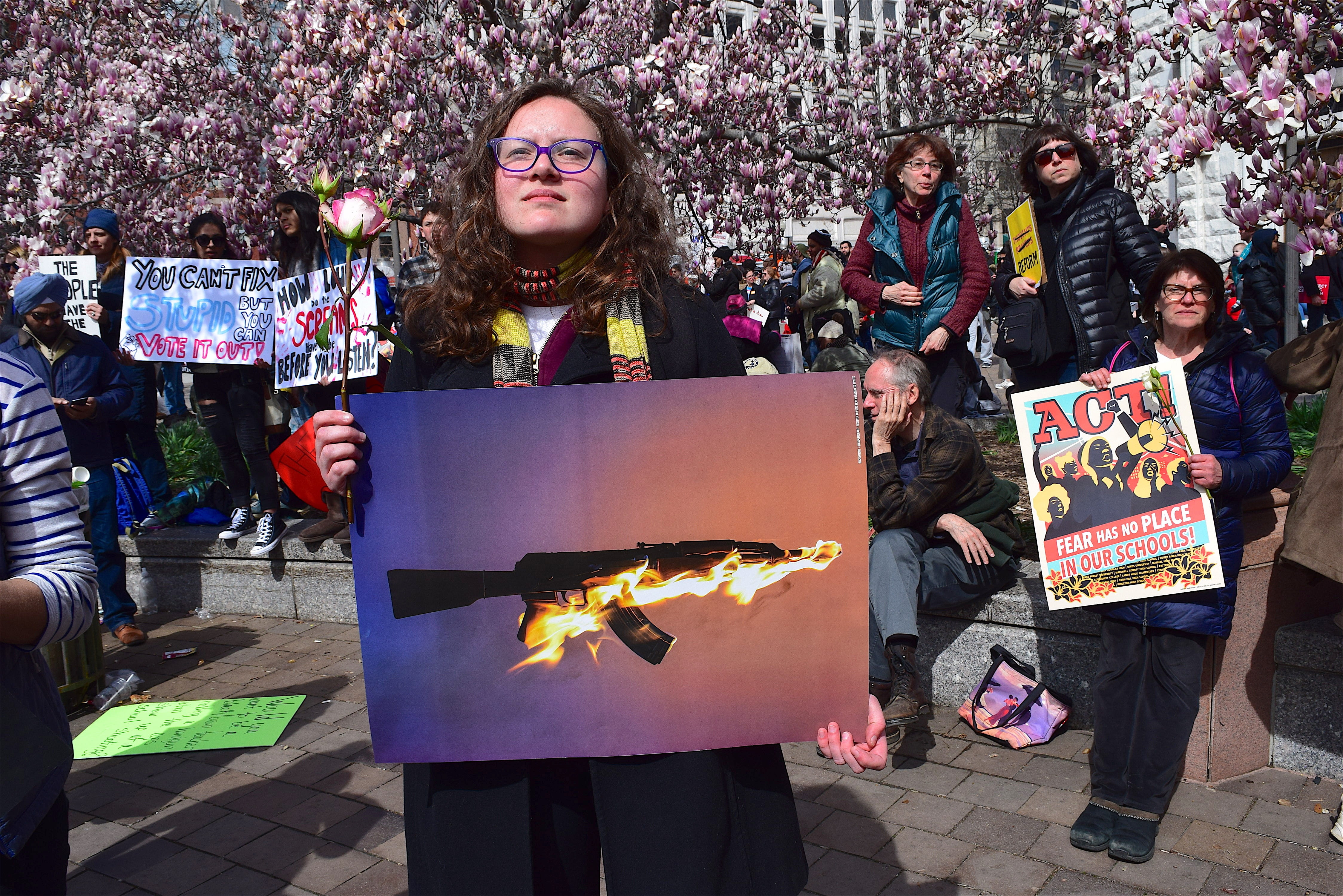 politics, smiling, flower, people, symbol, march for our lives, 4K, front view, three quarter length, adult, happiness, washington dc, 2nd amendment, political, HD Wallpaper