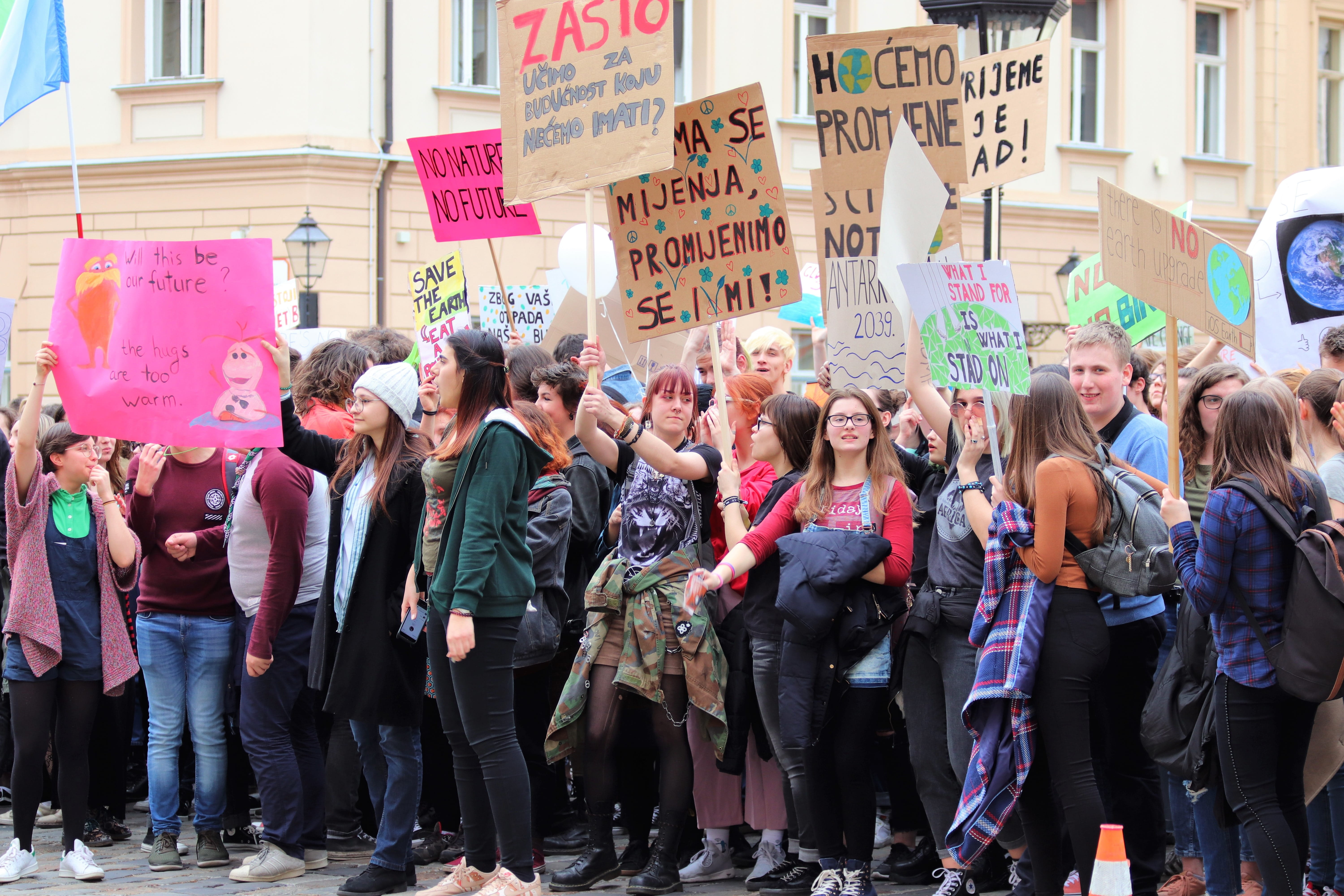 lifestyles, non-western script, crowd, zagreb, street, group of people, text, architecture, real people, men, fridays for future, large group of people, HD Wallpaper