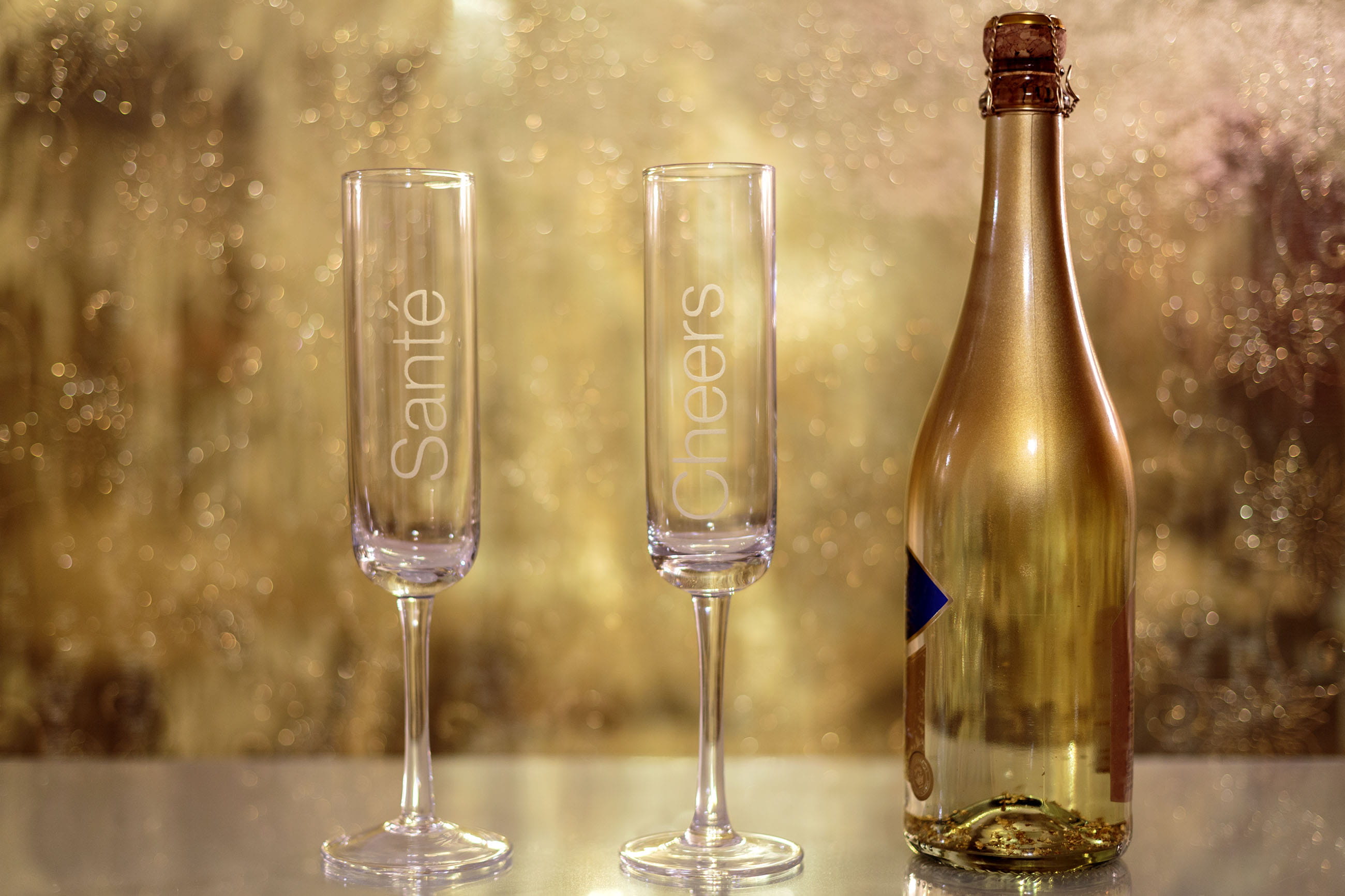 new year, small group of objects, transparent, light, food and drink, festive, s, glass - material, golden, sparkle, party, evening, household equipment, HD Wallpaper