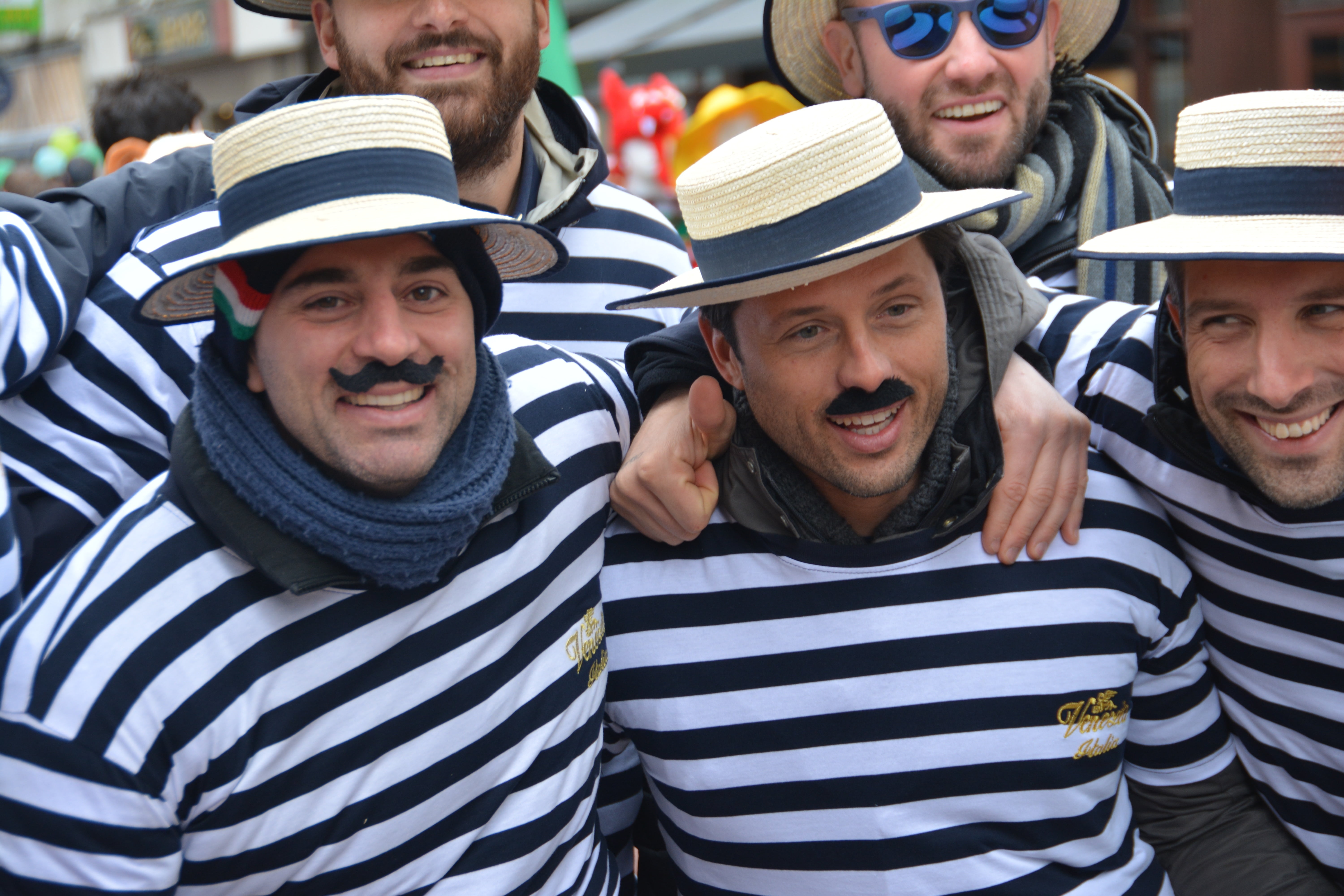 together, clothing, straw hats, enjoyment, entertainment, people, happiness, event, happy people, people smiling, young adult, smiling people, 5K, happy, HD Wallpaper
