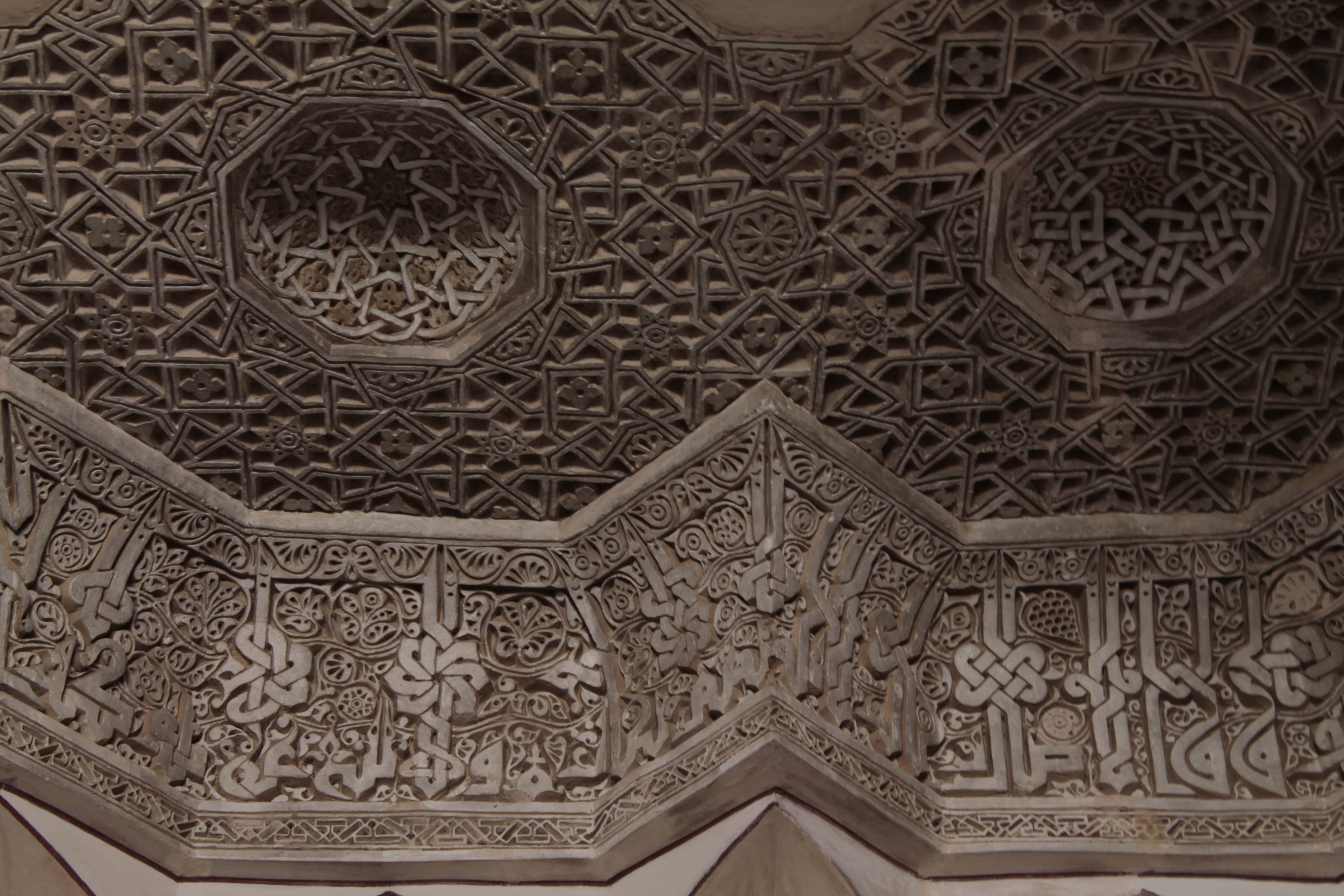 travel destinations, full frame, isphahan, built structure, design, 4K, architecture and art, shape, low angle view, directly below, iran, floral pattern, HD Wallpaper