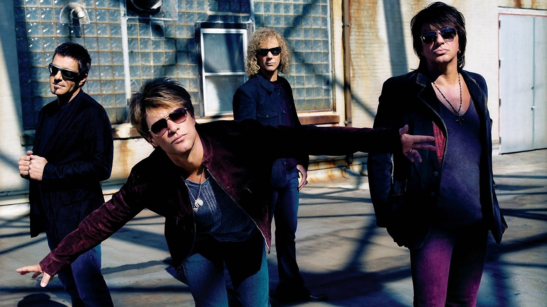 casual clothing, young women, Bon jovi, real people, men, House, adult, mature men, 1080P, people, standing, looking at camera, males, sunglasses, Sunlight, HD Wallpaper