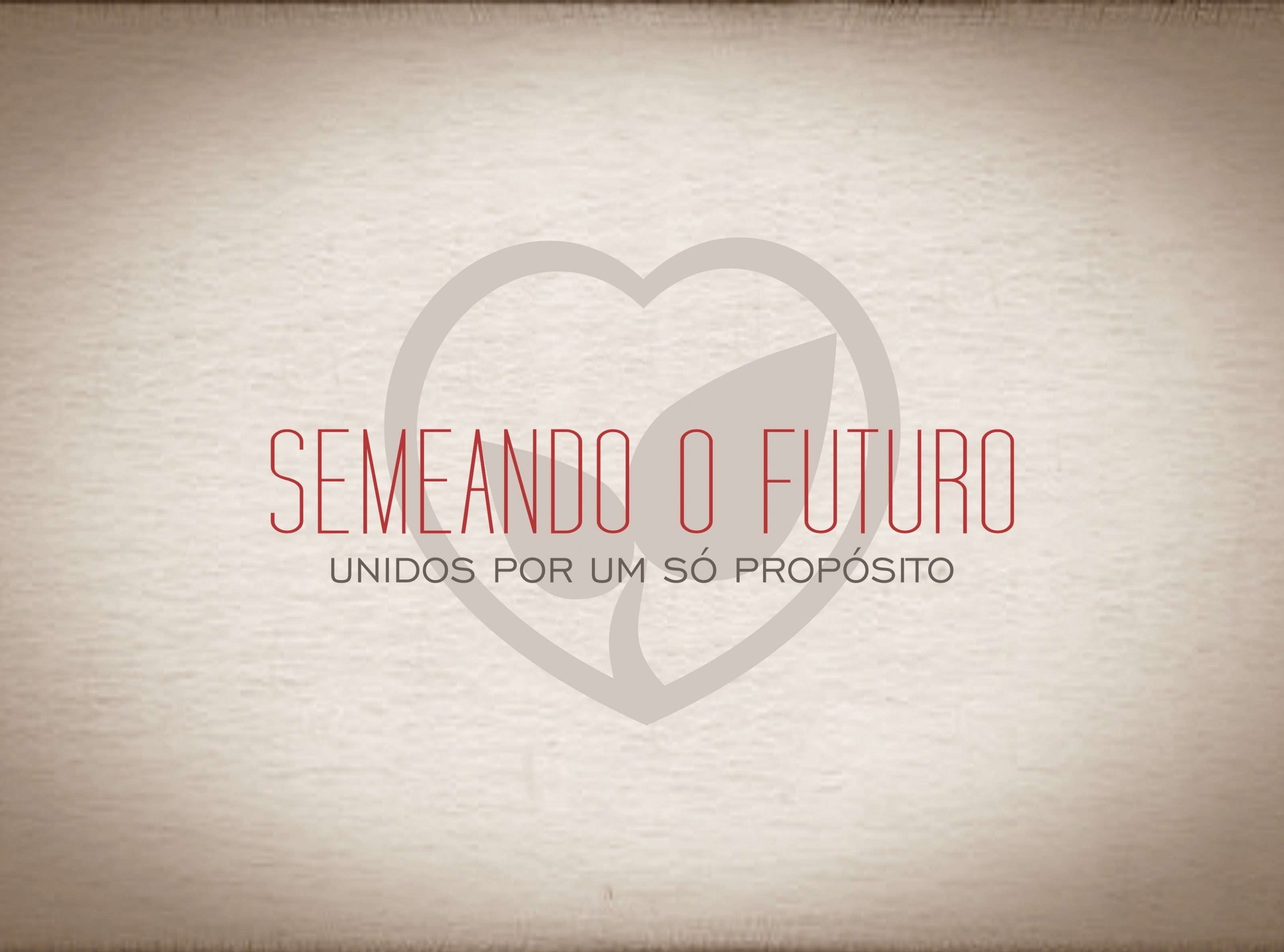 heart shape, Music, message, banda, 2K, capital letter, close-up, o, communication, design, paper, western script, studio shot, semeando, indoors, positive emotion, HD Wallpaper