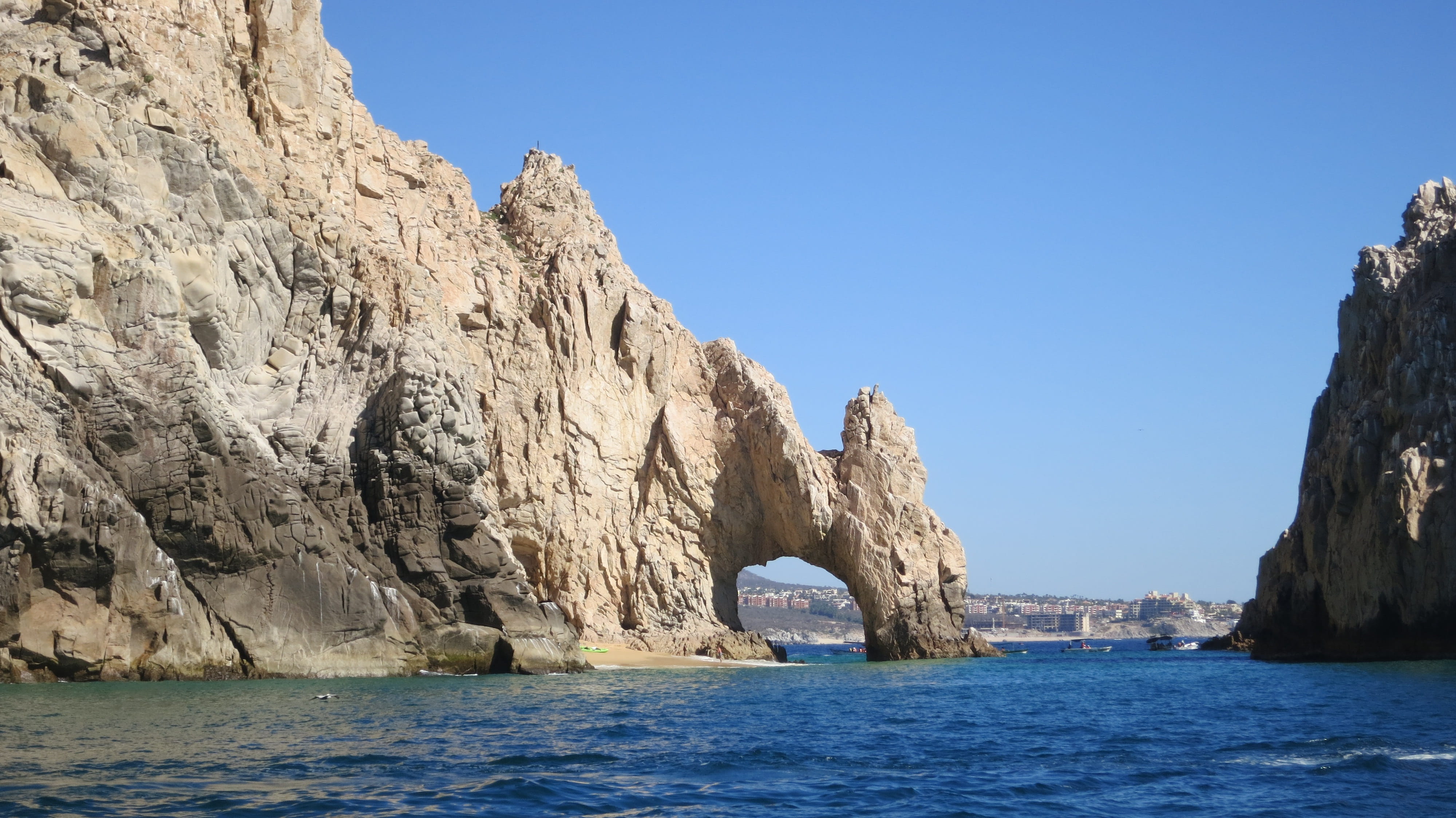 el archo, water, scenics, sea, sky, rock - object, tranquility, land, brown, no people, cabo, tranquil scene, stone, rock formation, beauty in nature, natural arch, HD Wallpaper