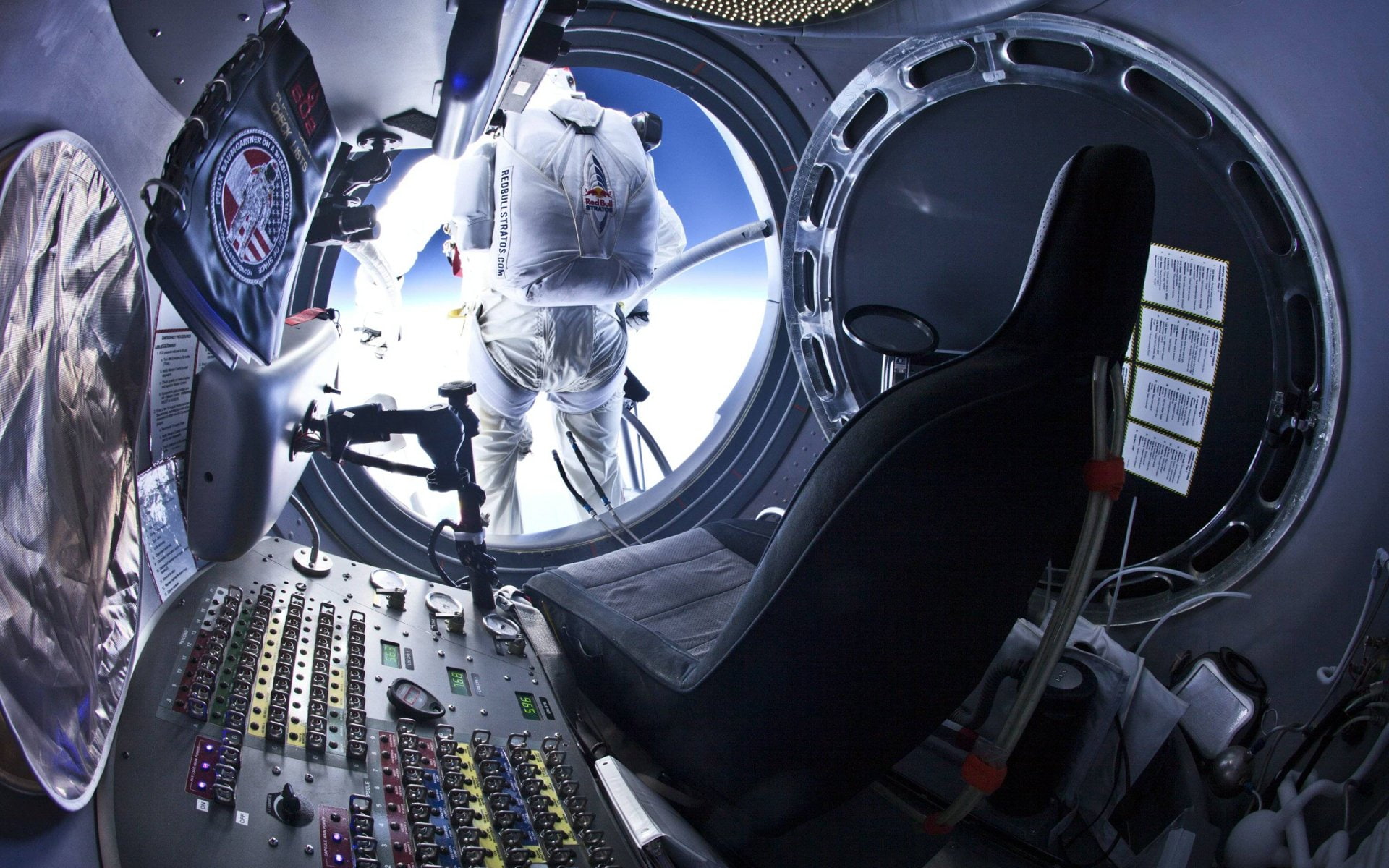 Seat, Felix Baumgartner, Red Bull, Space, Sports, 1080P, Capsule, Spaceship, Skydiving, HD Wallpaper