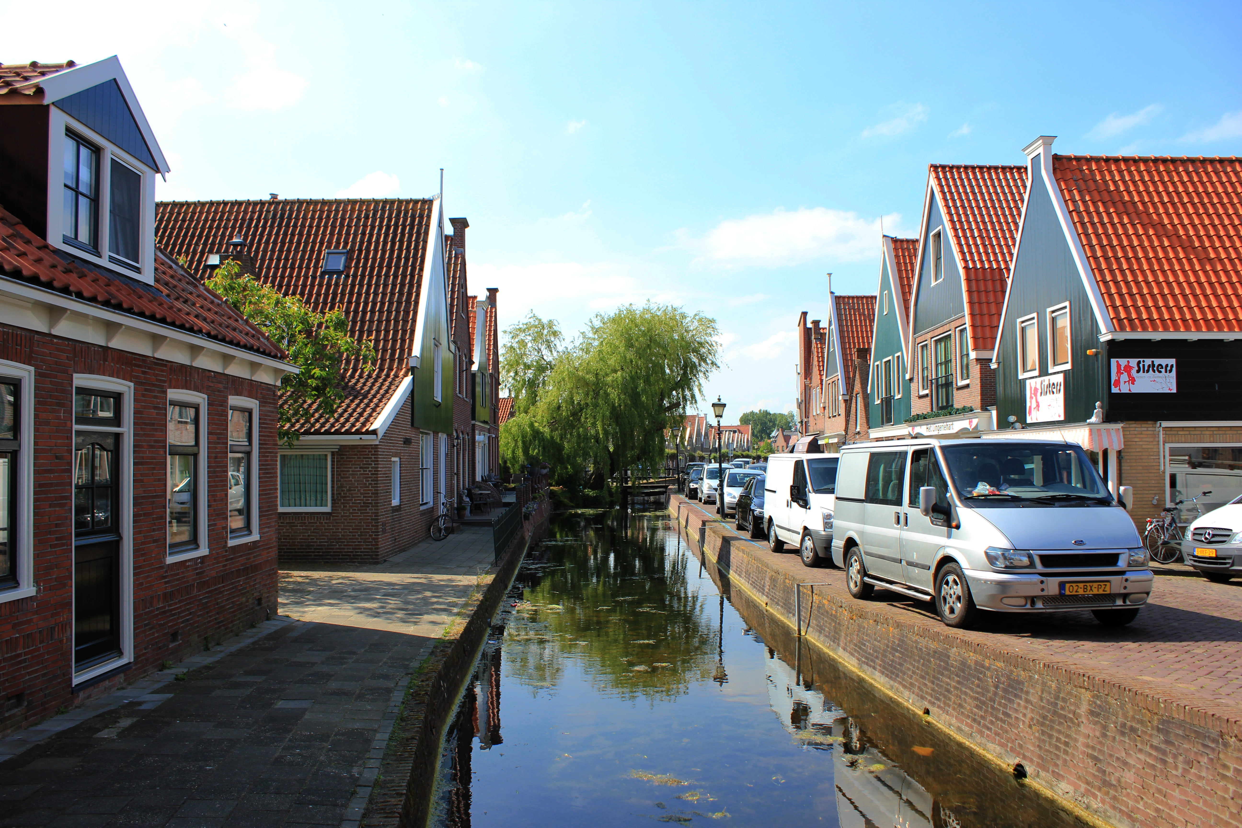 city, netherlands, 5K, transportation, day, at home, car, volendam, architecture, house, rain, channels, built structure, cloud - sky, row house, land vehicle, HD Wallpaper