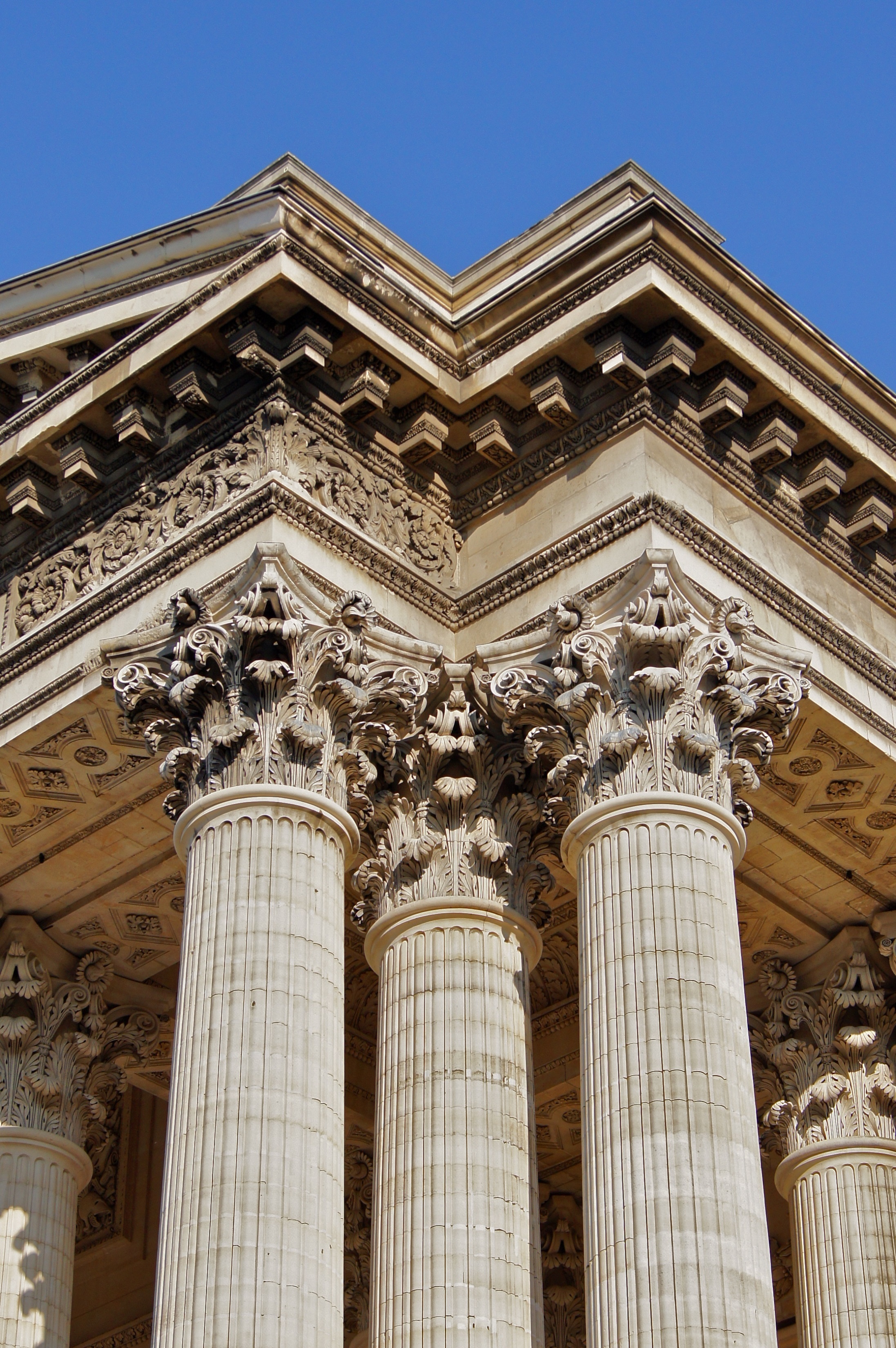 columns, low angle view, landmark, detail, art and craft, ornate, building, no people, paris, heritage, neo-classical, france, clear sky, built structure, Phone HD Wallpaper
