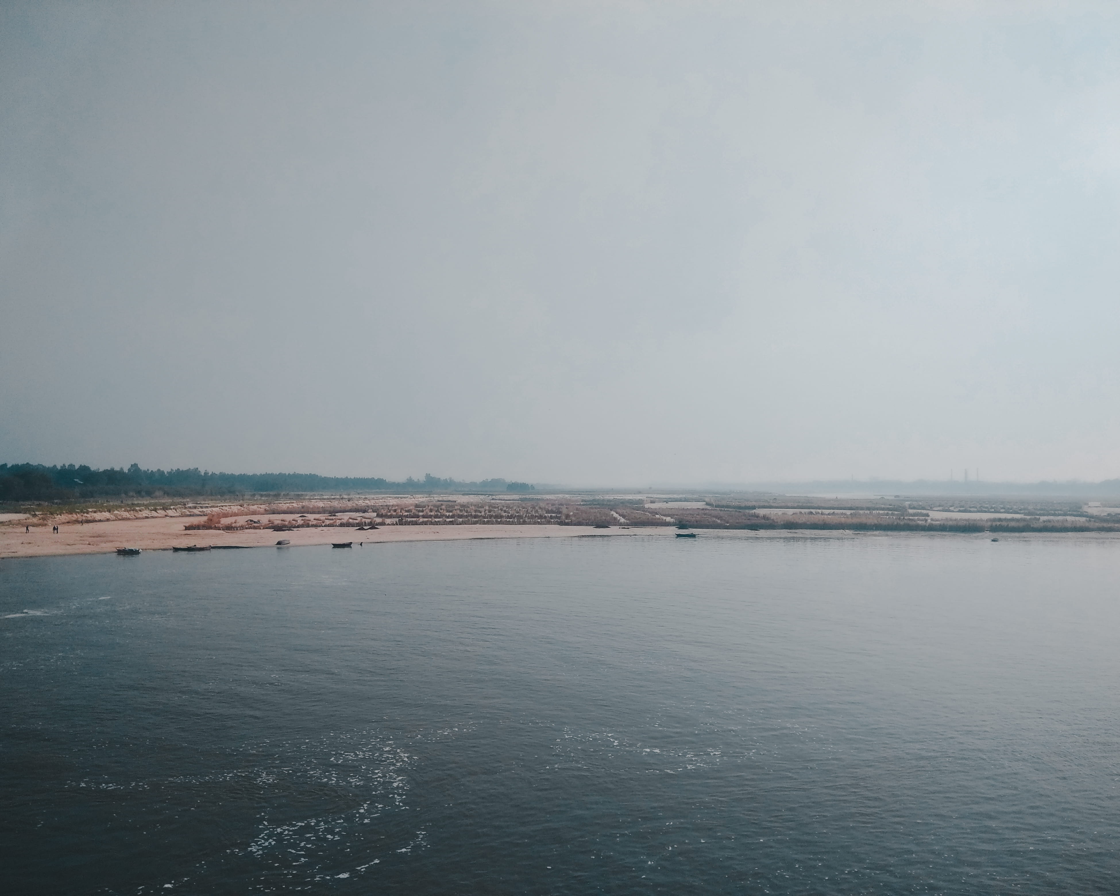 non-urban scene, beach, 4K, kanpur, tranquil scene, water, sea, building, ganga, copy space, idyllic, river, scenics - nature, nature, sky, waterfront, HD Wallpaper