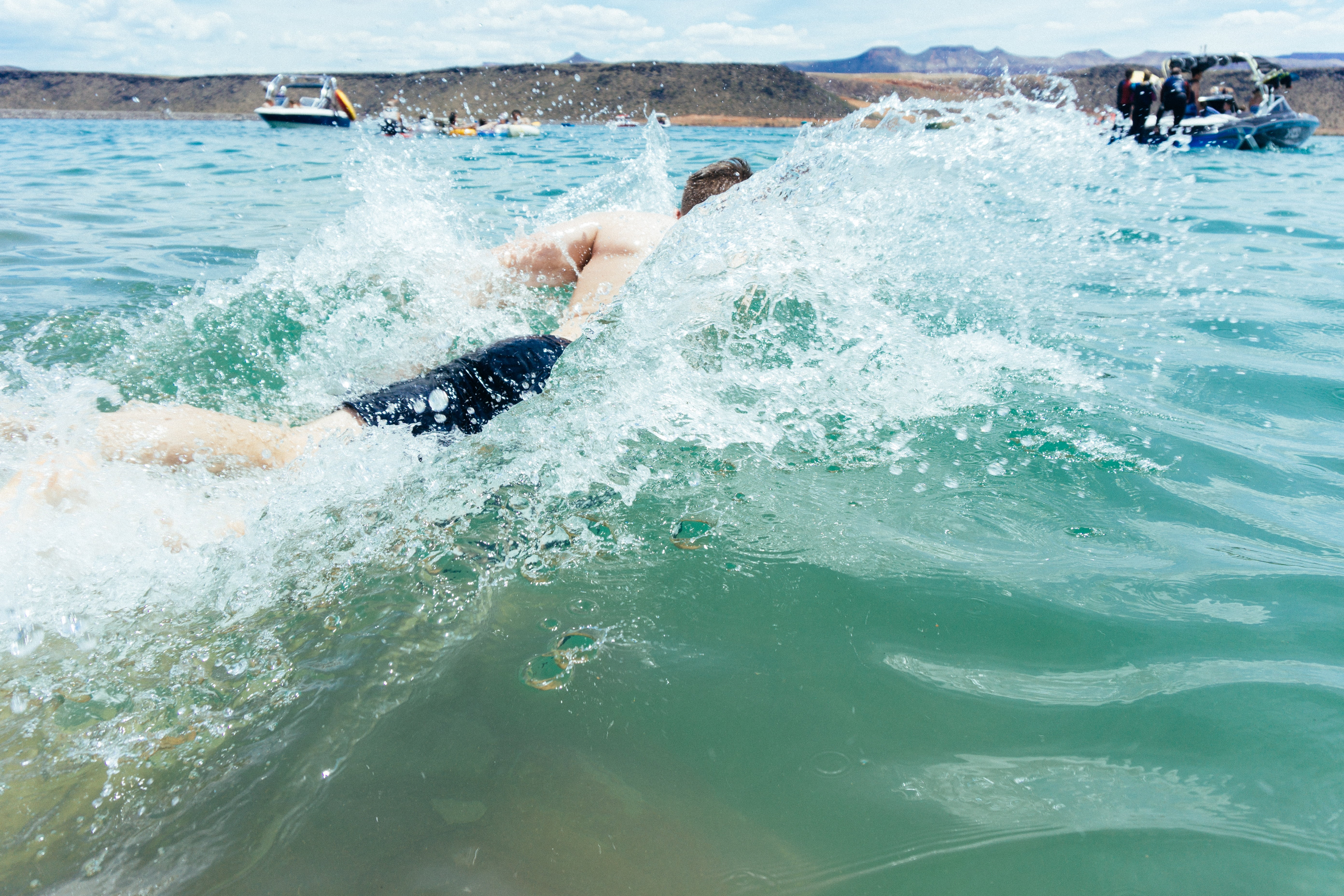 sea, water, black, speed, sport, day, wave, mountain, pool, ocean, top, swimming, group of people, boat, healthy lifestyle, aquatic sport, man, one person, HD Wallpaper