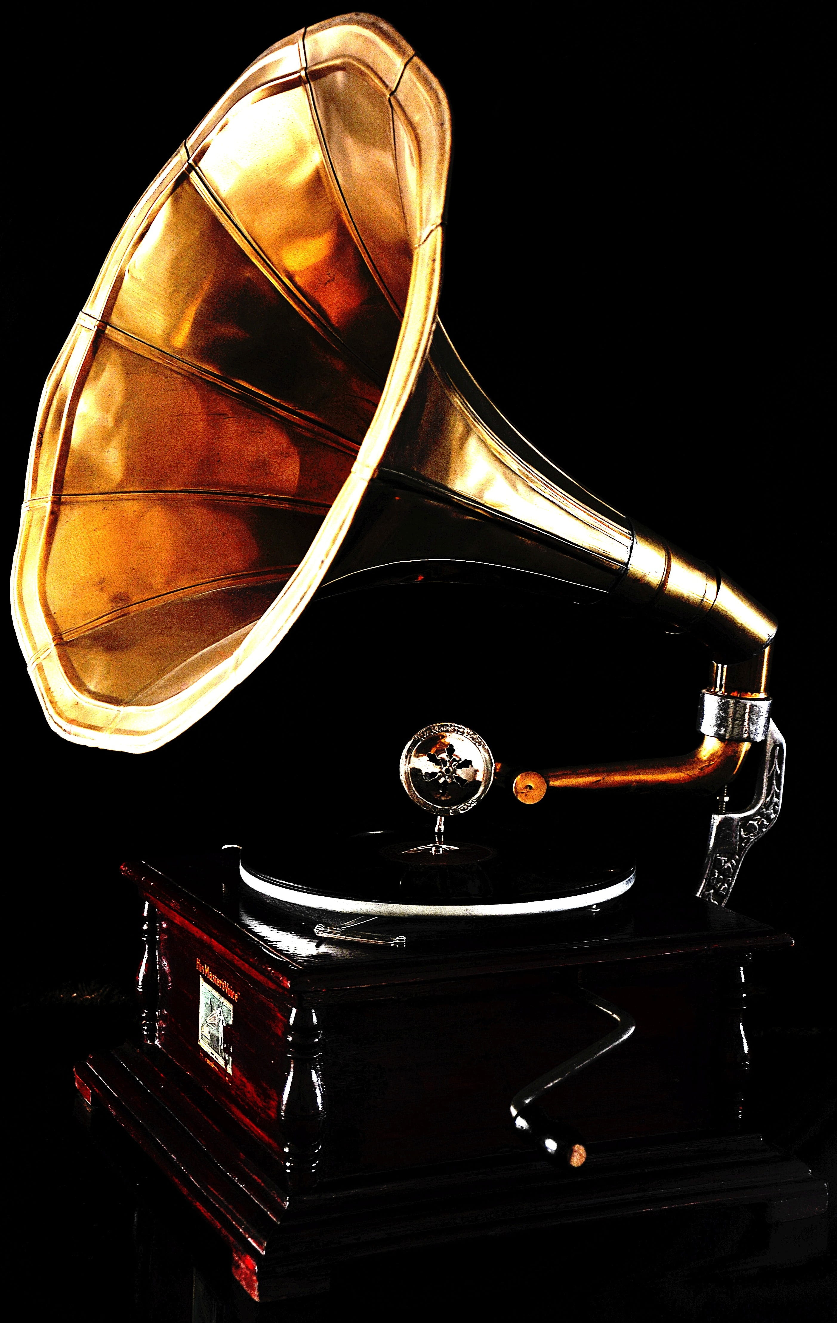 black background, technology, metal, gramophone, indoors, instrument, music, jukebox, retro styled, arts culture and entertainment, antique, musical equipment, Phone HD Wallpaper