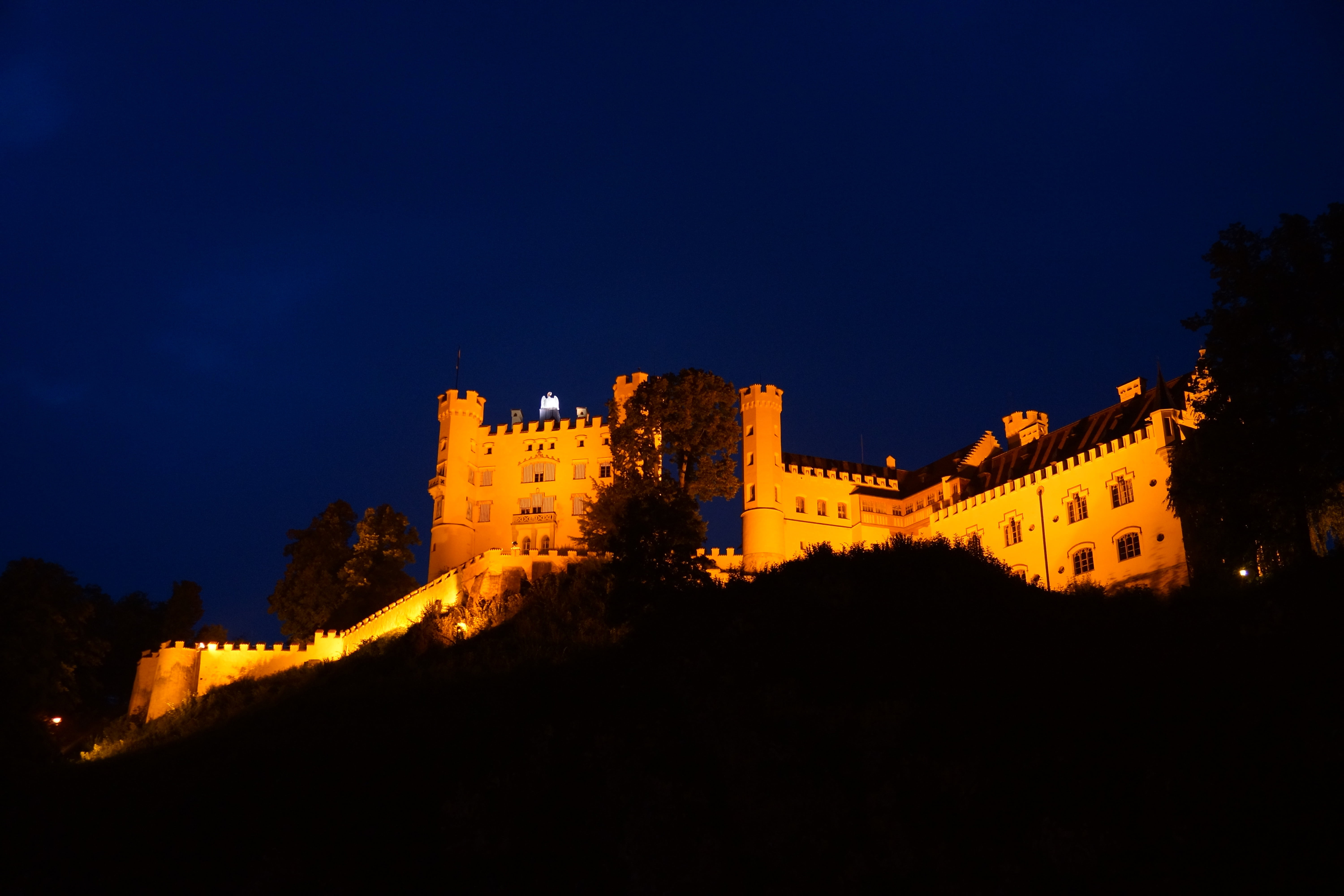 tourism, travel, louis 2, sky, built structure, the past, architecture, travel destinations, nature, king ludwig, building, bavaria, famous Place, castle hohenschwangau, HD Wallpaper
