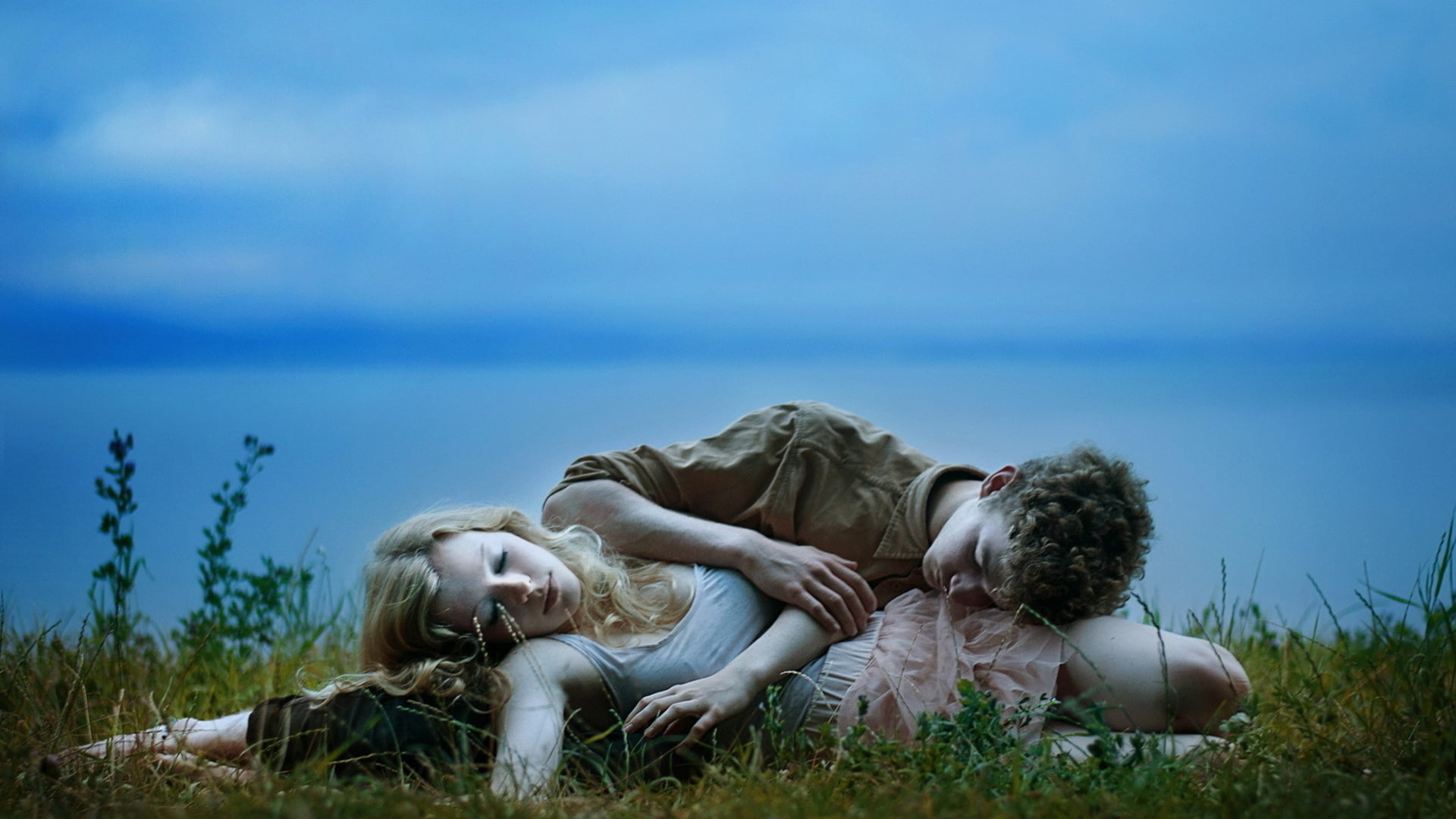 long hair, tank, people, couple - Relationship, sky, cuddling, summer, child, friendship, joy, sleeping, beautiful, two People, caucasian Ethnicity, cloud - sky, HD Wallpaper