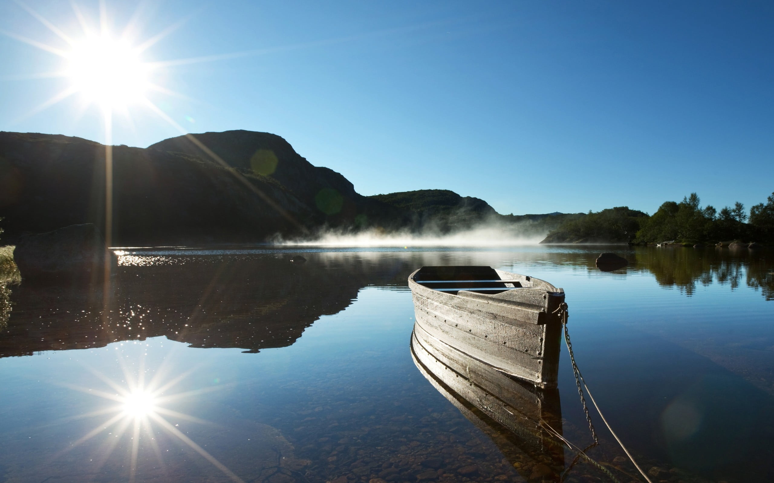 brightly lit, bot, nature, tranquility, scenics - nature, non-urban scene, sunlight, sunny, reflection, water, sun, 2K, canoe, sky, mist, outdoors, day, HD Wallpaper